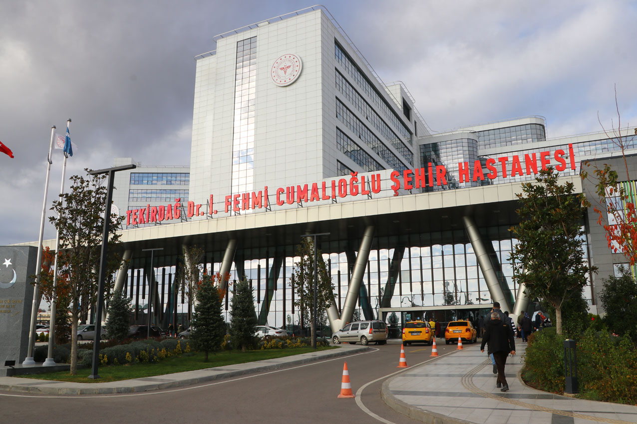 TEKİRDAĞ ŞEHİR HASTANESİNDE 2 YILDA 2 MİLYON 800 BİN HASTAYA HİZMET VERİLDİ