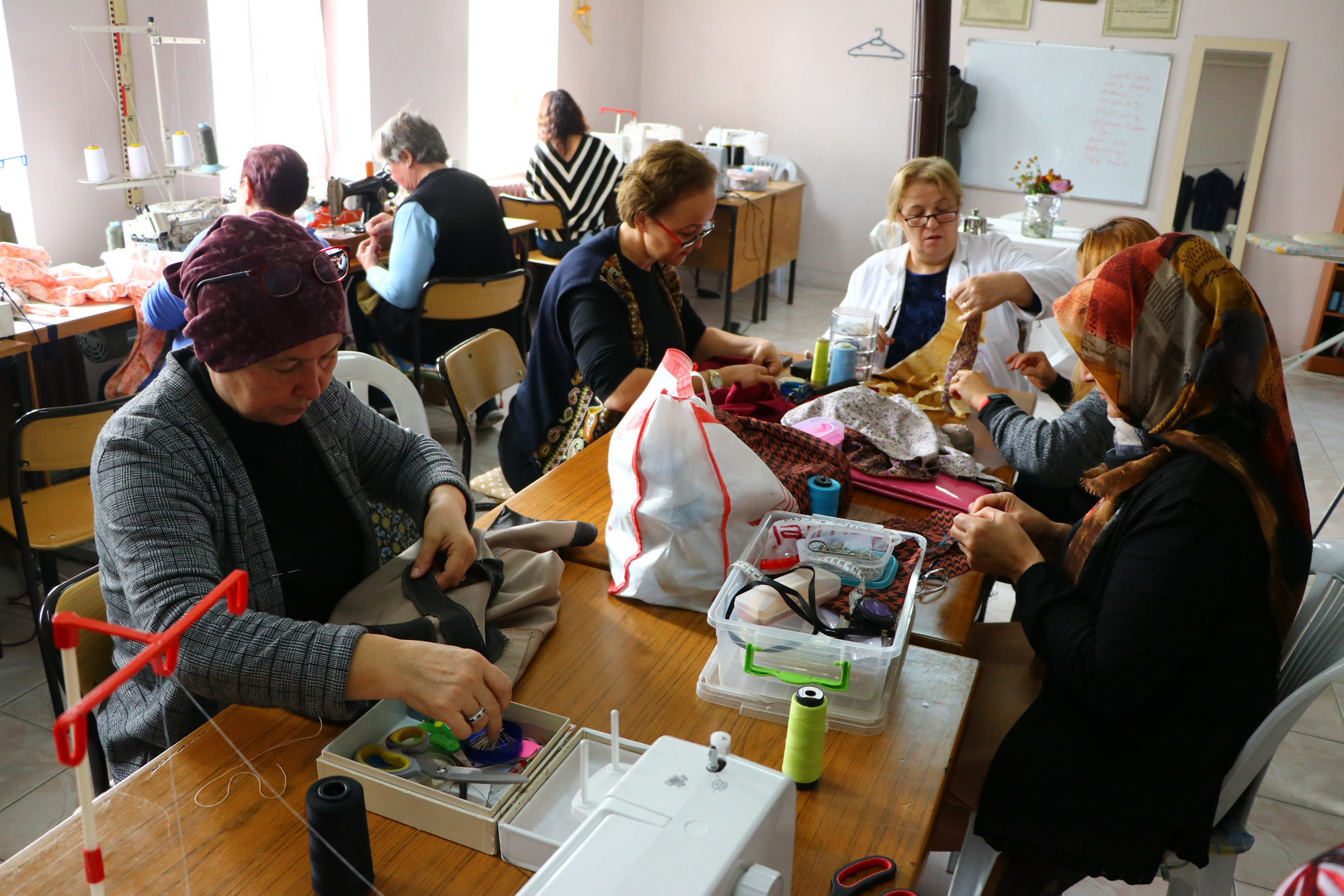 Tekirdağ’da 8 atıl okul binası köy yaşam merkezi olarak hizmet veriyor