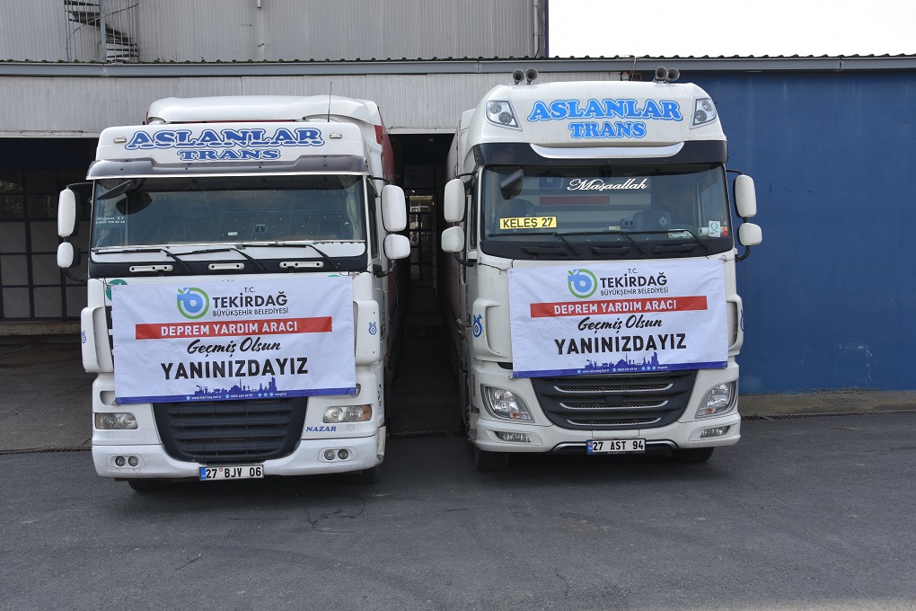 BÜYÜKŞEHİRDEN DEPREM BÖLGESİNE YEM DESTEĞİ