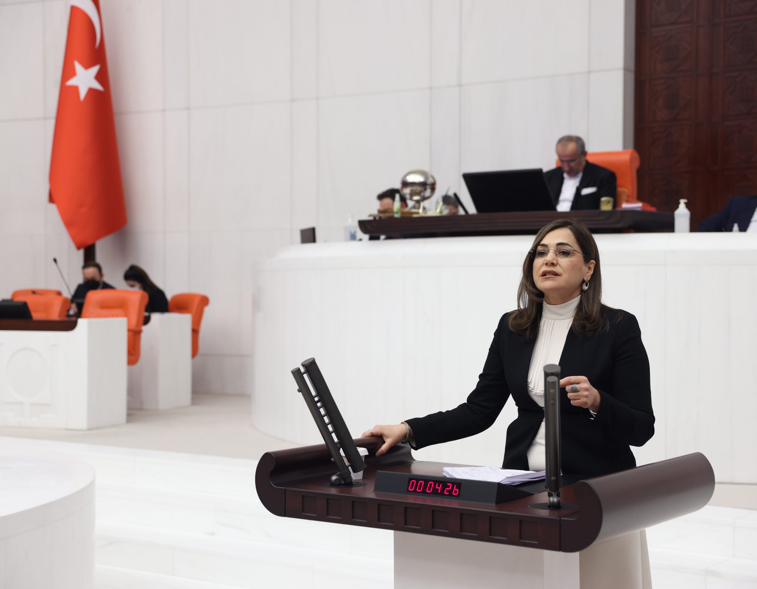 CHP’Lİ YÜCEER, TÜM BAKANLARA TEKİRDAĞ’DAKİ KAMU BİNALARININ DEPREM DAYANIKLILIĞINI SORDU