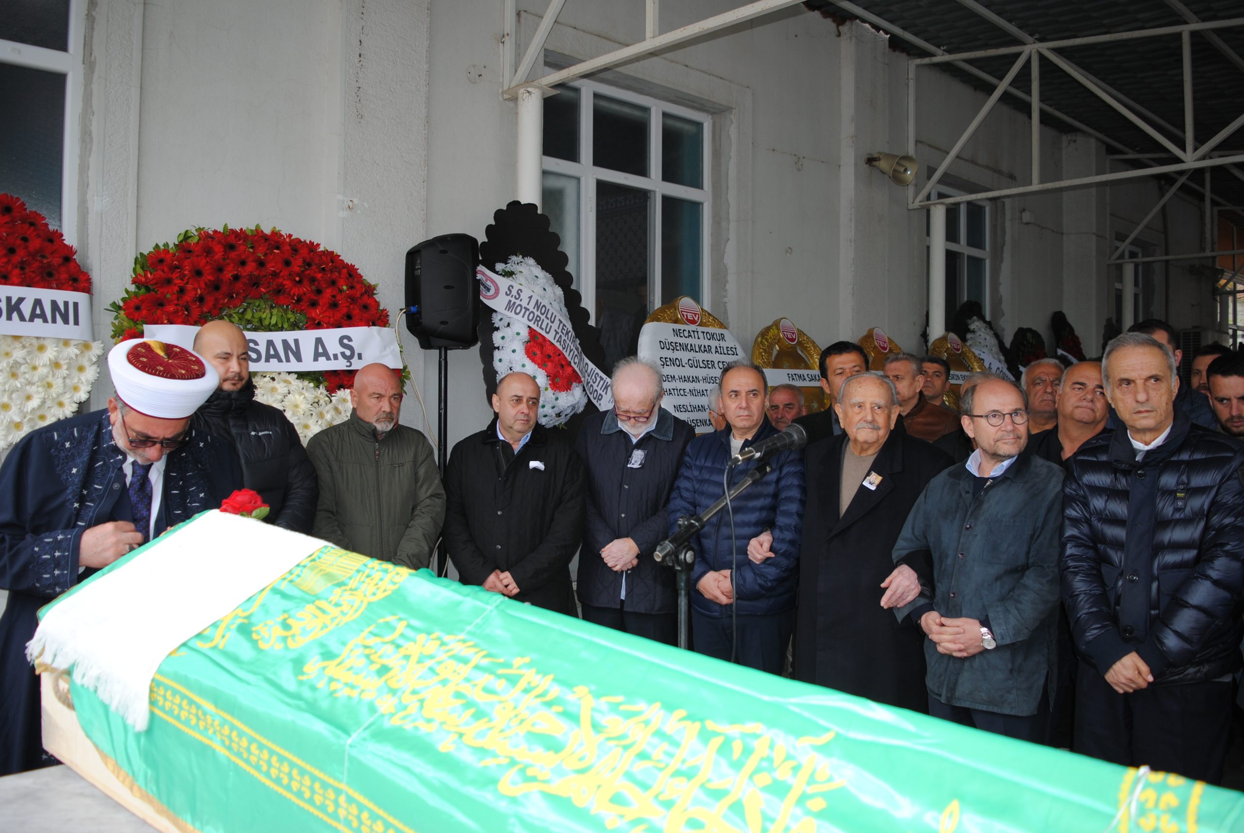 NURETTİN EKMEKÇİOĞLU SON YOLCULUĞUNA UĞURLANDI