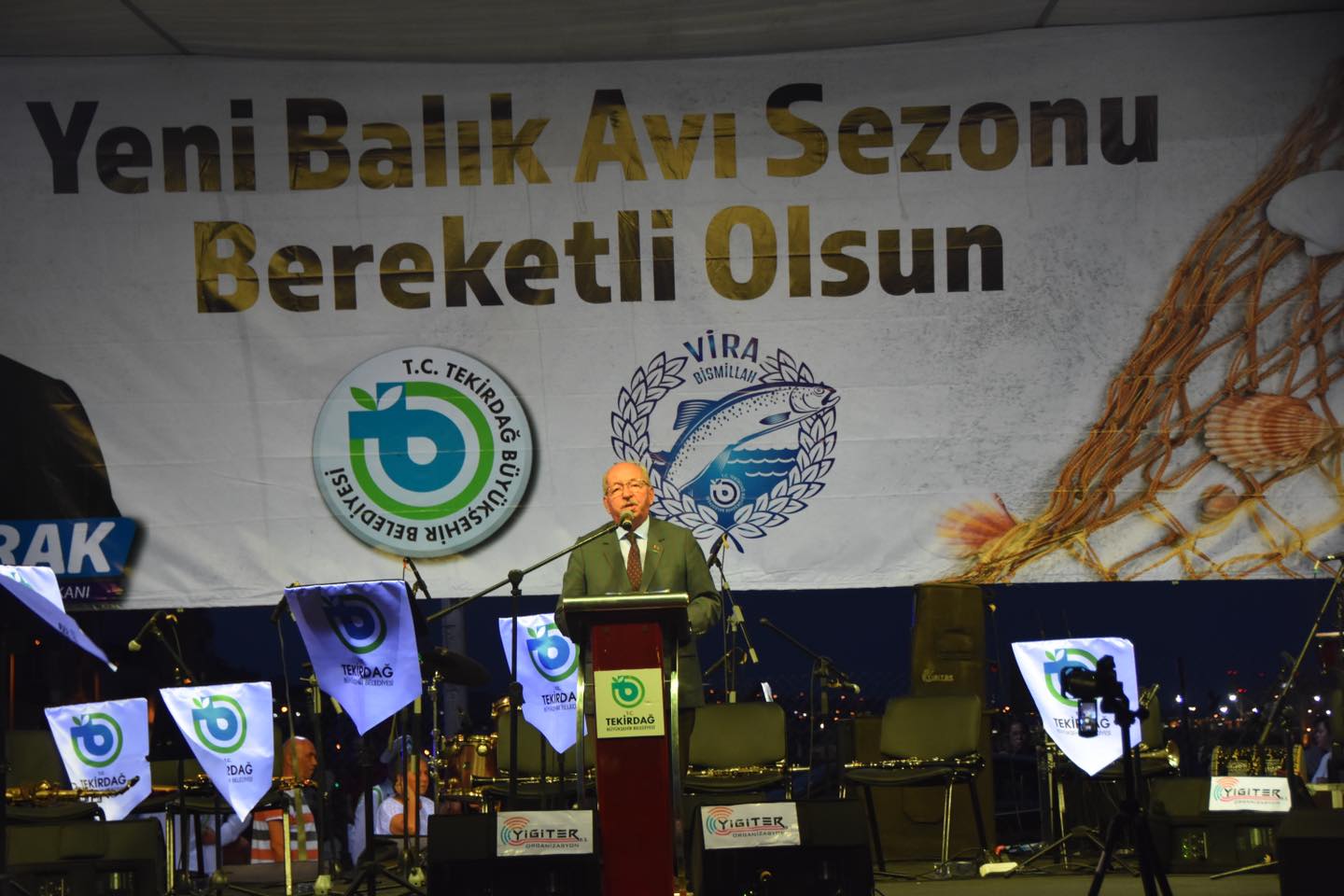 BALIKÇILAR TEKİRDAĞ BÜYÜKŞEHİR BELEDİYESİ İLE BİRLİKTE SEZONU AÇTI