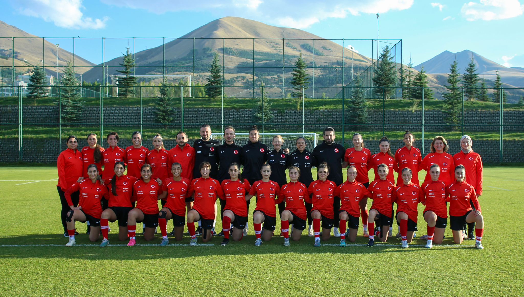 ÖĞR. GÖR. DR. İSMAİL EROL MİLLİ TAKIMDA !!!