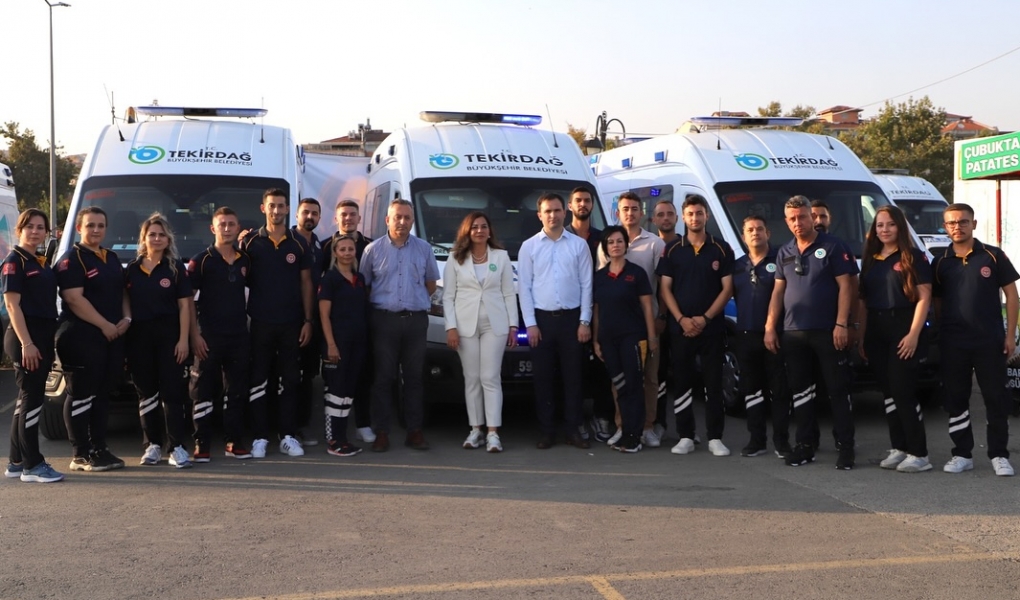 HALK SAĞLIĞI HAFTASI’NDA DOKTOR BAŞKAN SAHADA