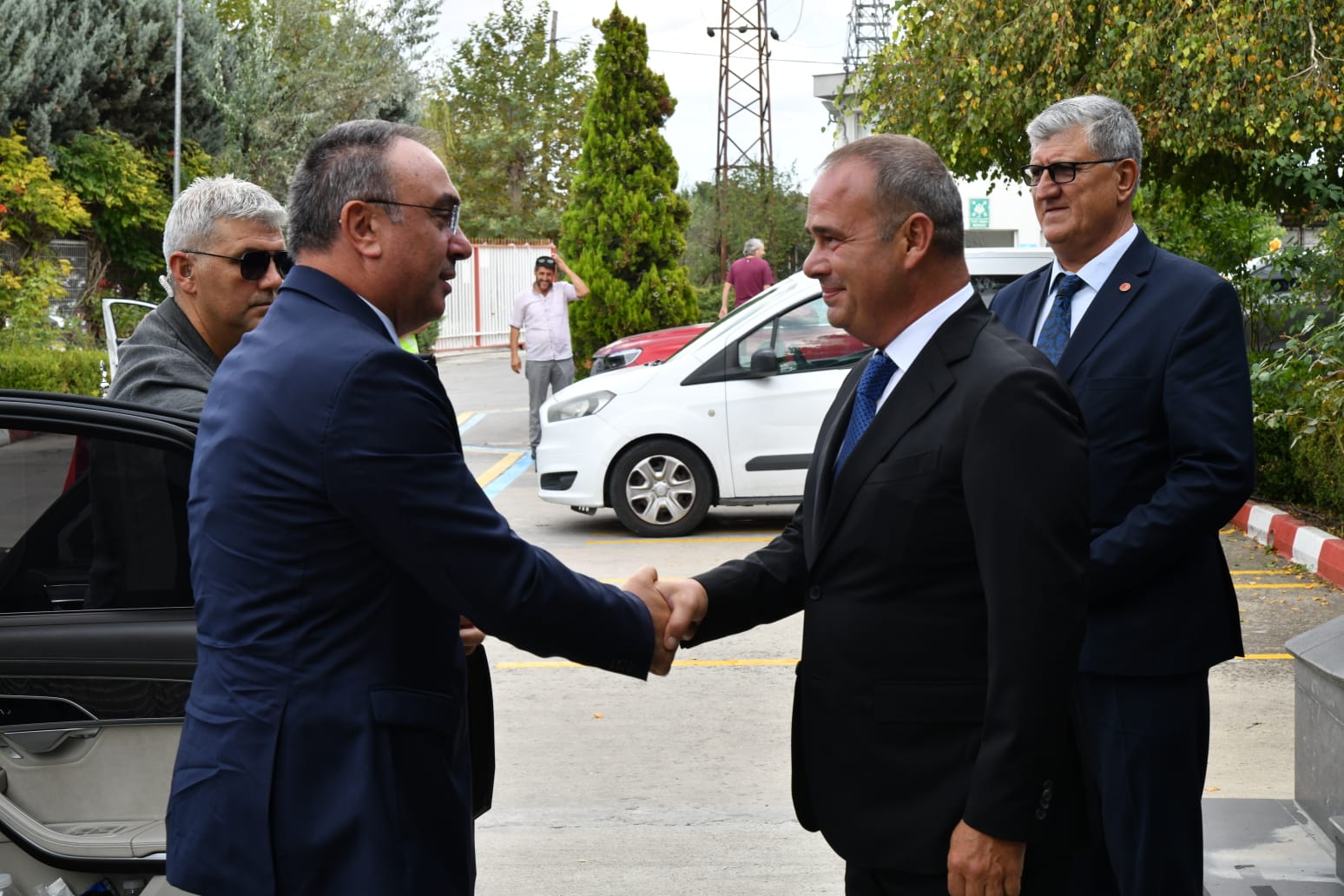 Vali Soytürk’ten Fabrika Ziyareti