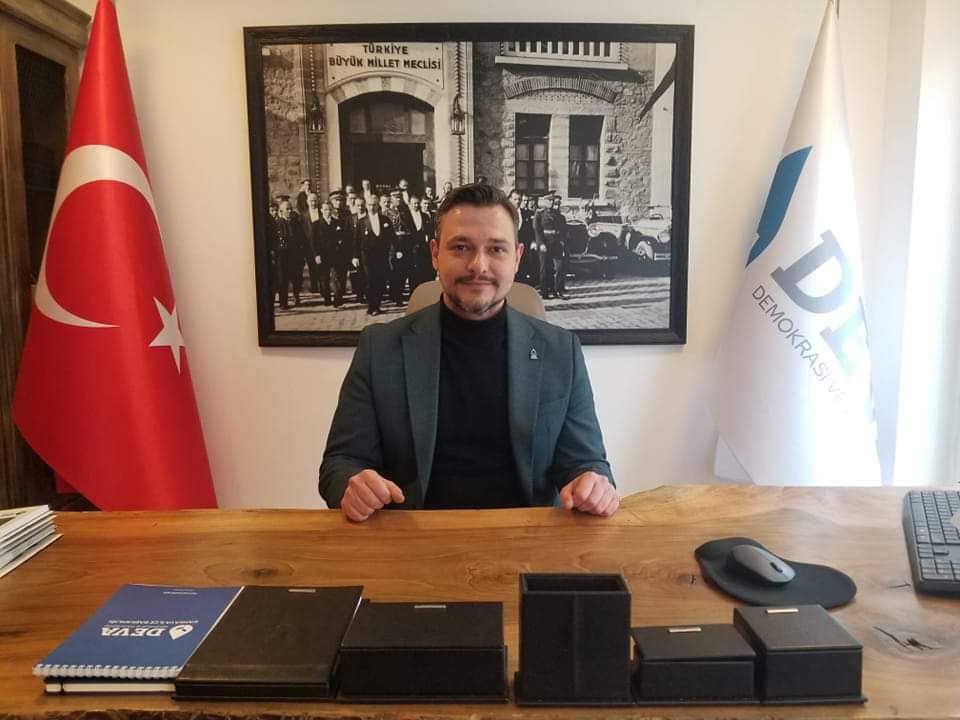 DEVA Partisi Tekirdağ İl Başkanı Ozan Varan, bölgenin acil sorunlarına dikkat çekti.