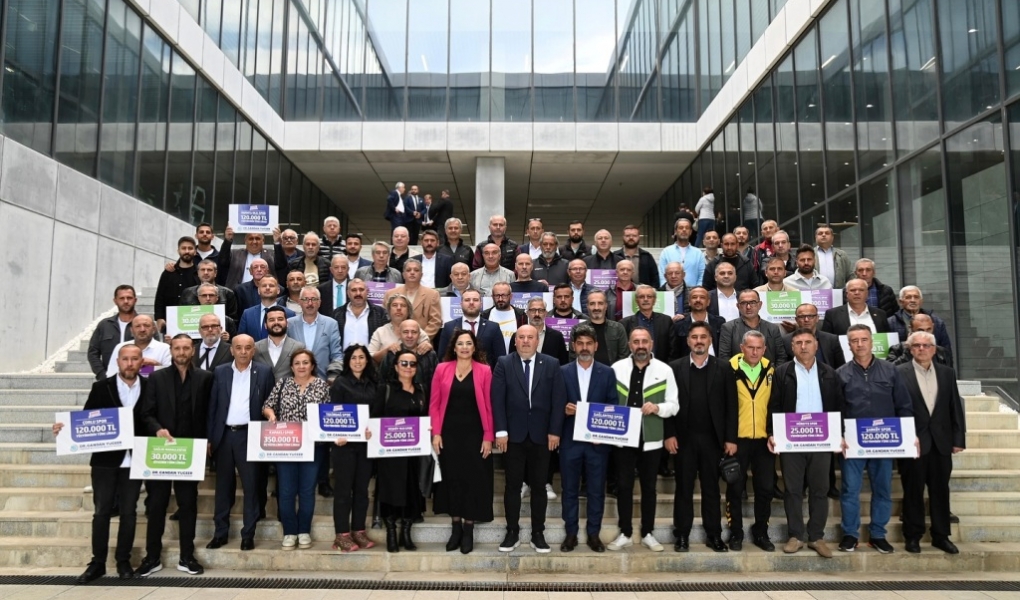 BÜYÜKŞEHİR’DEN AMATÖR SPOR KULÜPLERİNE CAN SUYU