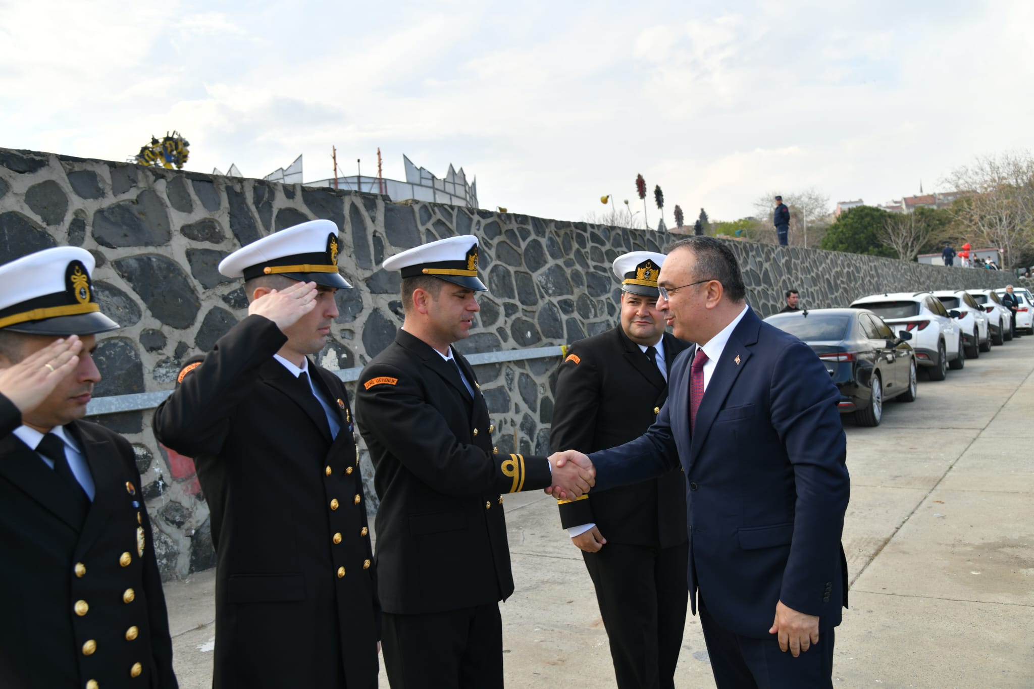 Vali Soytürk Süleymanpaşa Sahil Bot Komutanlığı Personeli ile Bayramlaştı