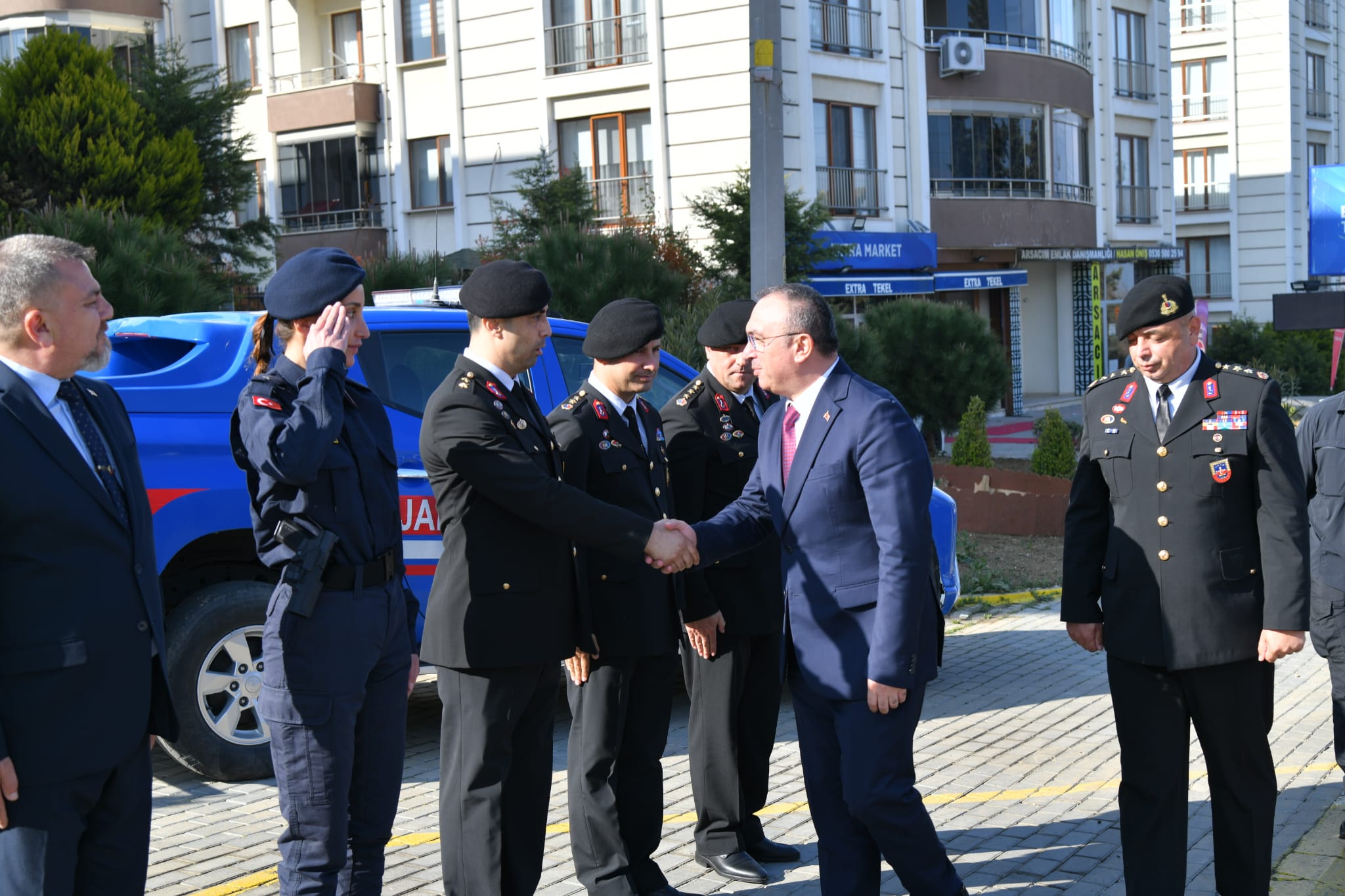 Vali Soytürk Uygulama Noktasında Görev Yapan Personelle Bayramlaştı