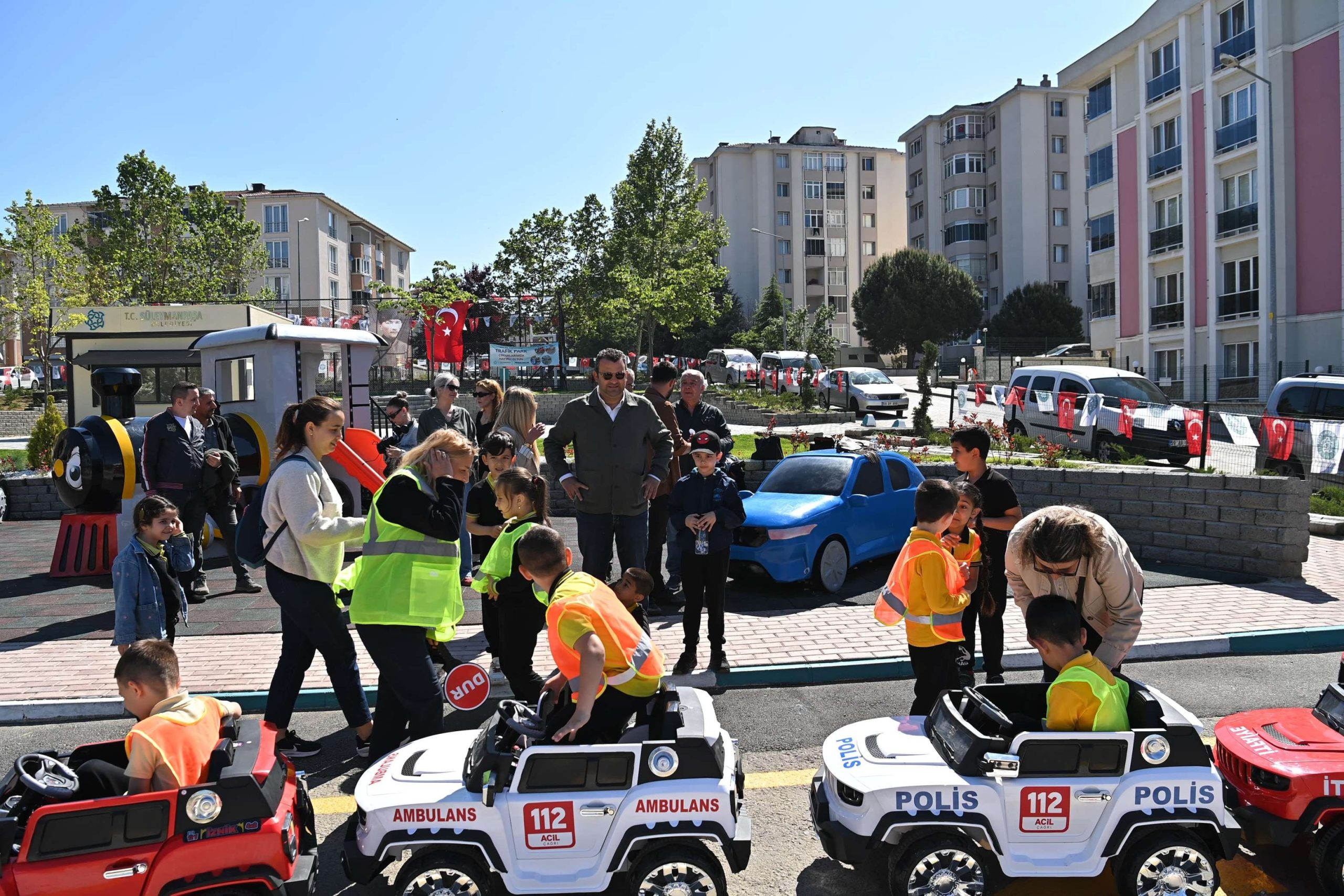 Başkan Nallar Trafik Park’ta Miniklerle Bir Araya Geldi