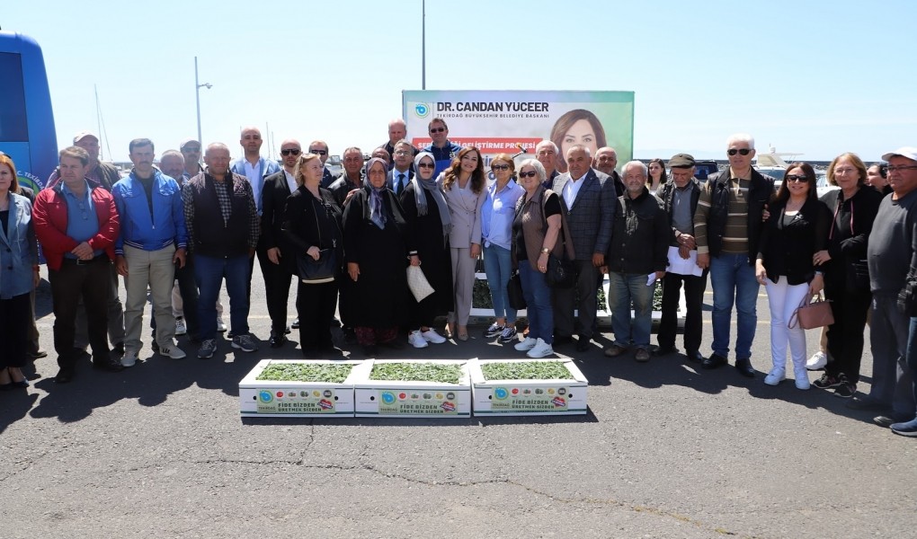 BÜYÜKŞEHİR’DEN ÜRETİCİLERE FİDE DESTEĞİ