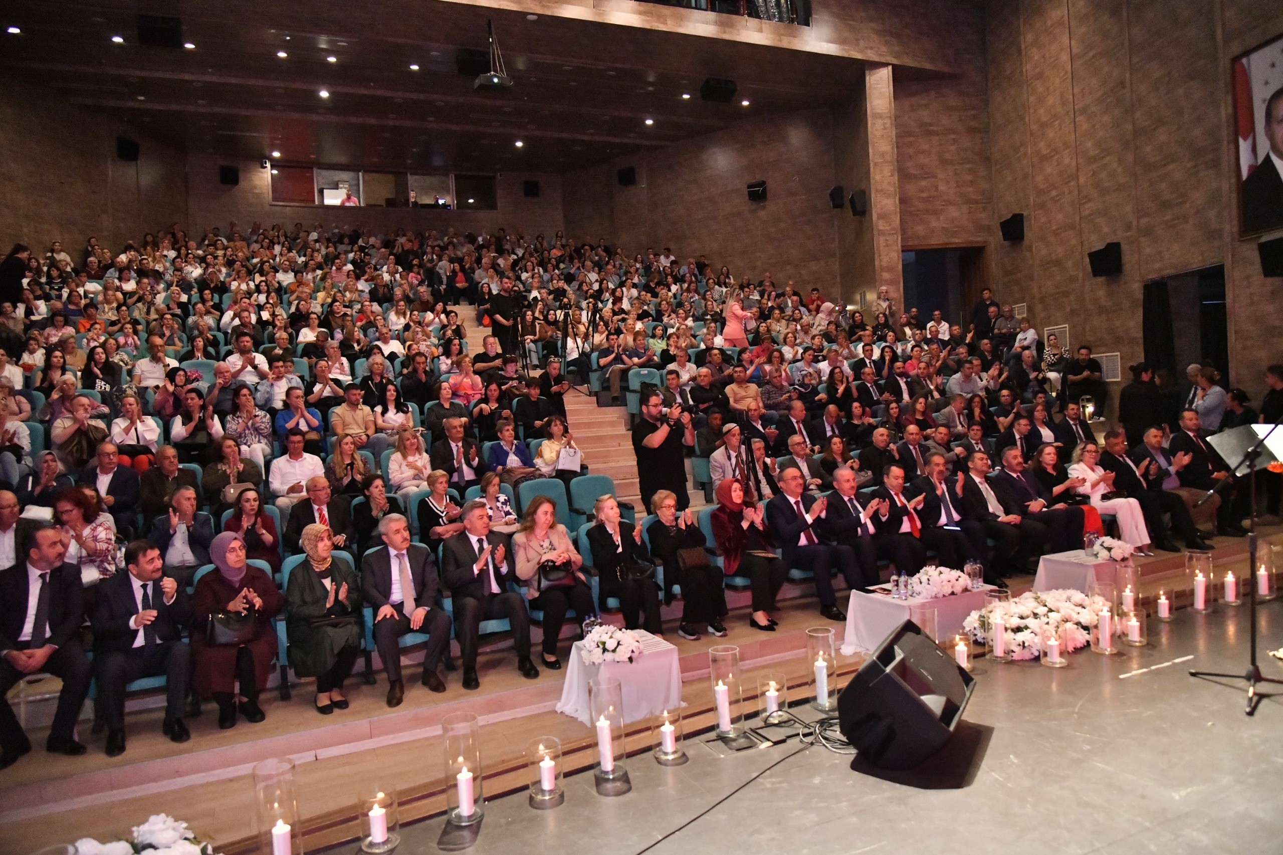Devlet Sanatçısı Prof. Dr. Alâeddin Yavaşça Besteleri Konseri Düzenlendi