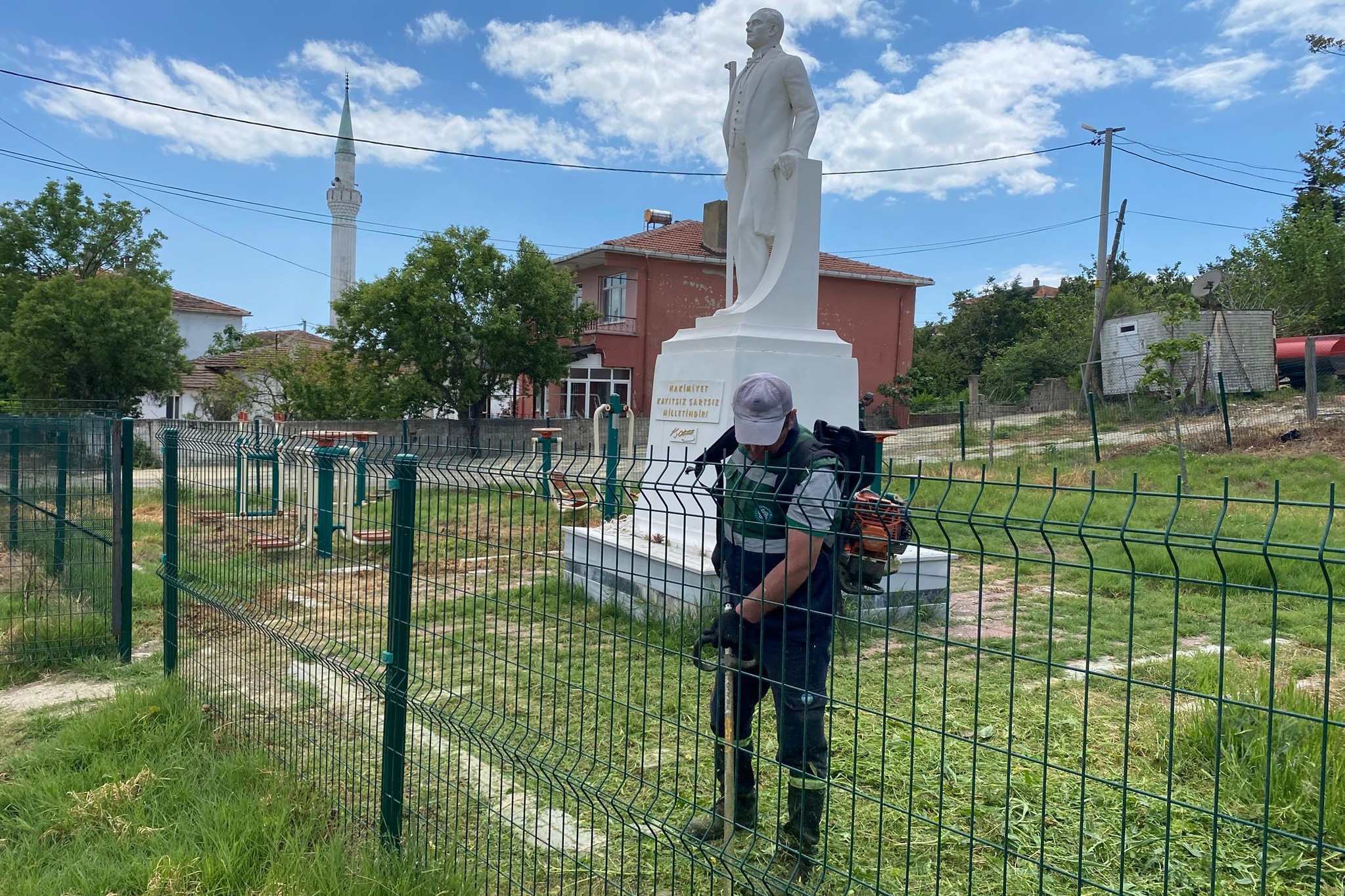 Süleymanpaşa Parkları Yaza Hazırlanıyor