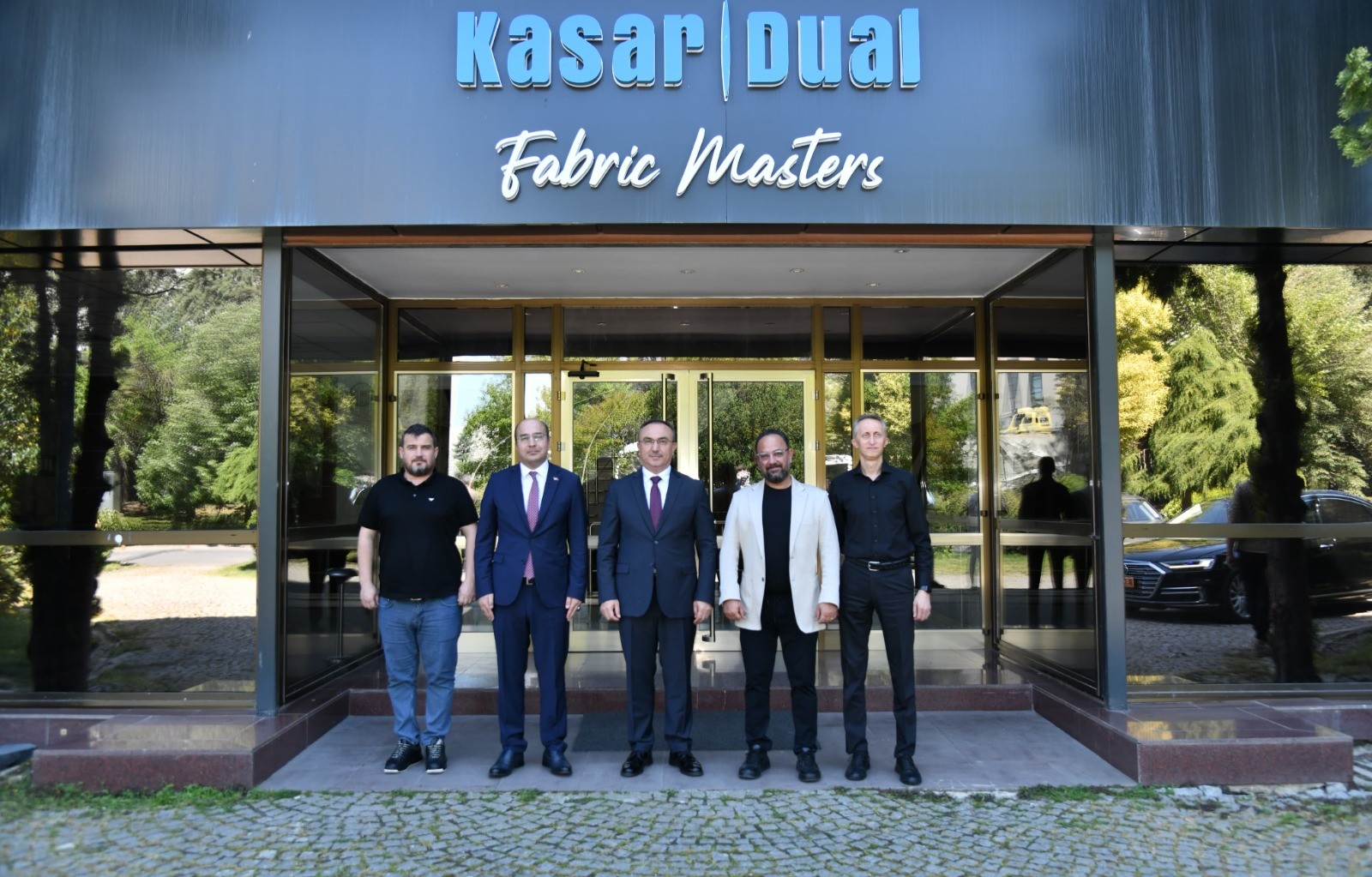 Vali Soytürk Kasar Dual İsimli Firmayı Ziyaret Etti