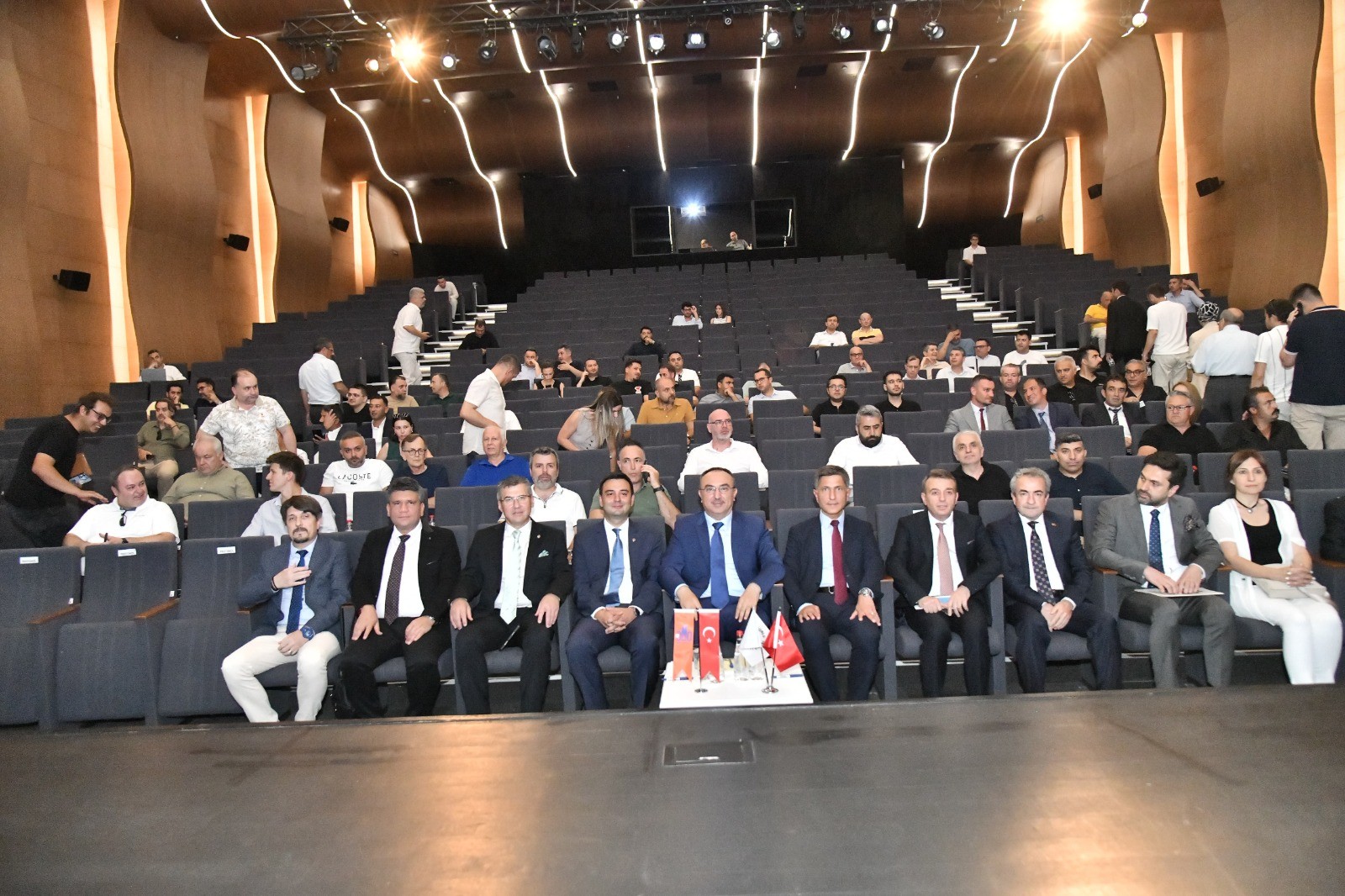 Devlet Malzeme Ofisi Tedarikçi Buluşması Toplantısı Düzenlendi