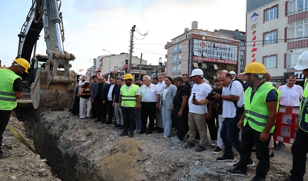 BÜYÜKŞEHİR VE TESKİ’DEN KAPAKLI’YA DEV ALTYAPI YATIRIMI