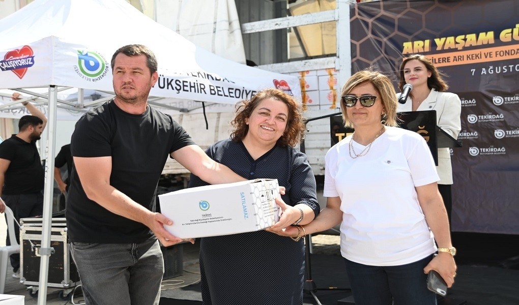 BÜYÜKŞEHİR’DEN ARICILARA CANDAN DESTEK