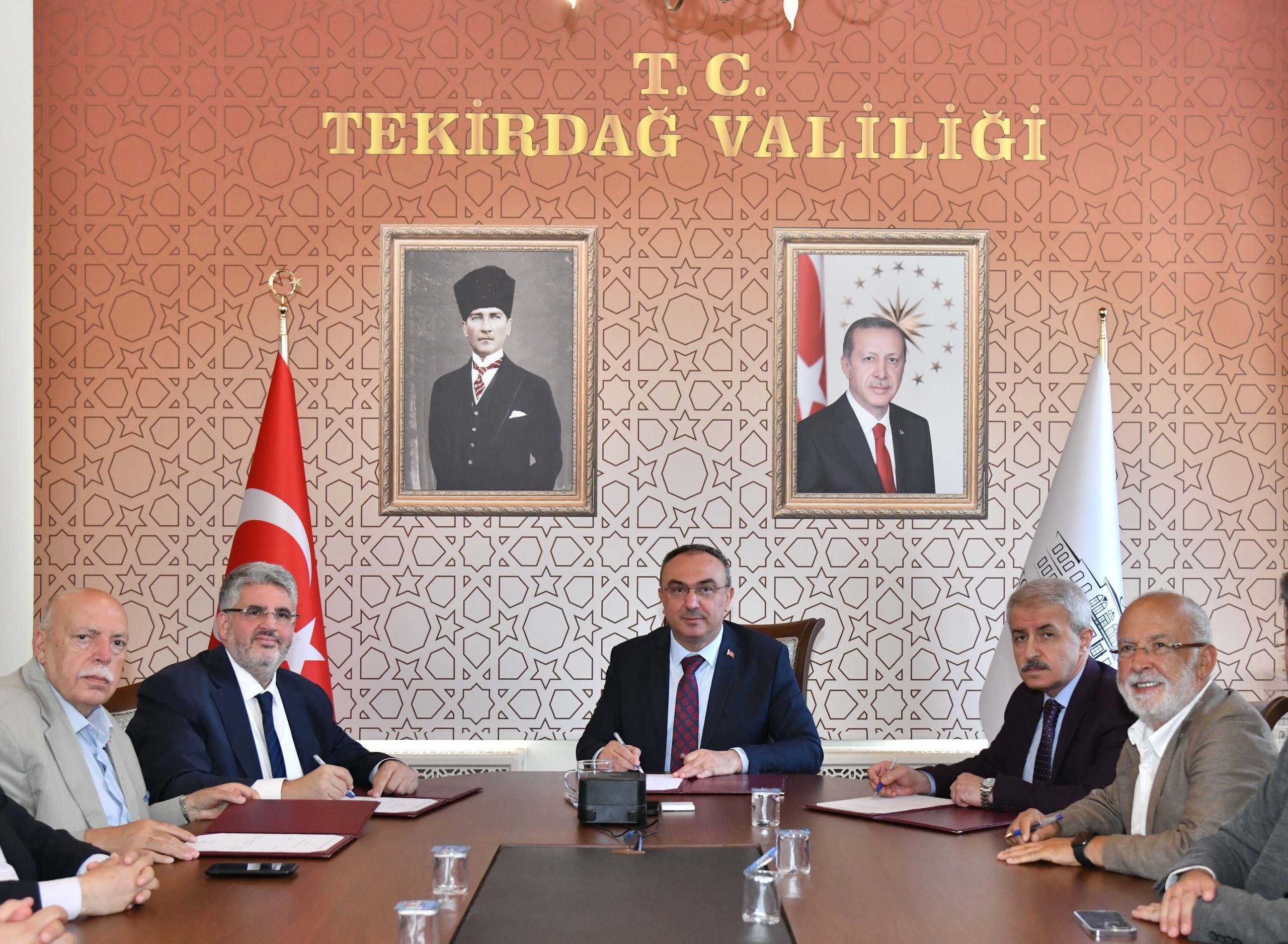 Süleymanpaşa İlçemizde Bilim ve Sanat Merkezi Ergene İlçemizde Anadolu Lisesi Yaptırılacak