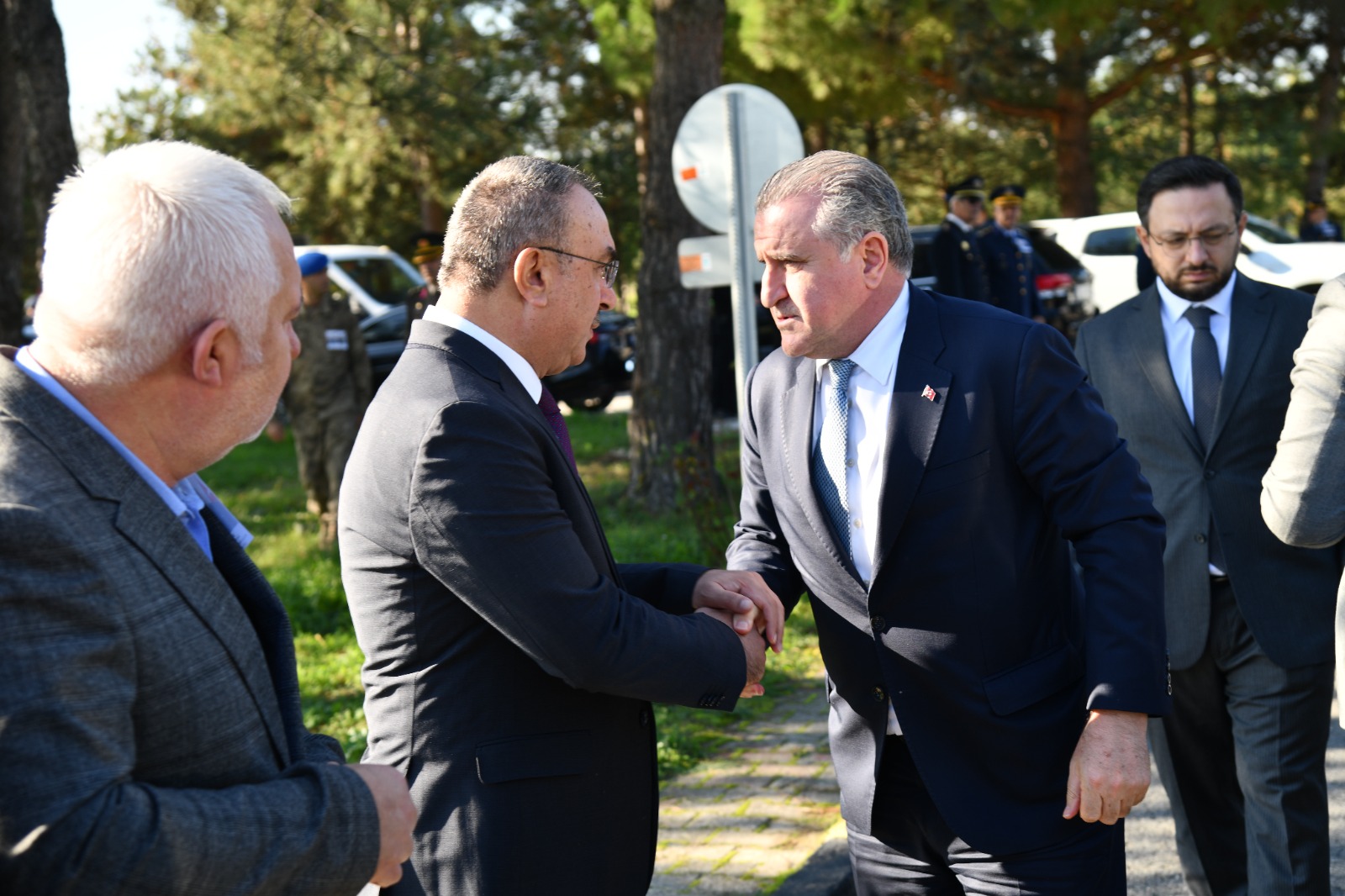Şehitlerimizin Naaşı Çorlu Atatürk Havalimanı’nda Karşılandı