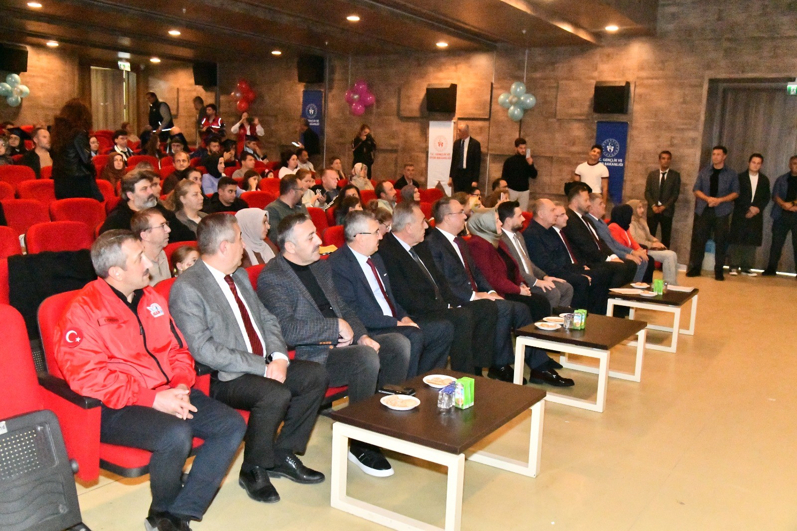 Deneyap Teknoloji Atölyelerinden Mezun Olan Gençler İçin Mezuniyet Töreni Düzenlendi