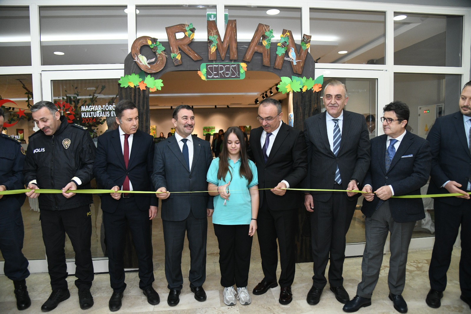 Vali Soytürk “Orman Sergisi”nin Açılışını Yaptı