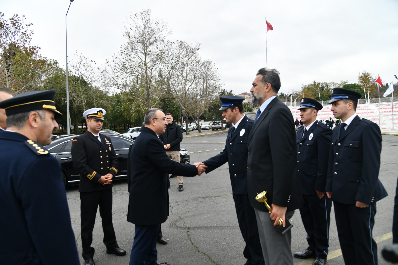 Vali Soytürk 3. Kamu Spor Oyunlarında Dereceye Almaya Hak Kazanan Personeli Tebrik Etti
