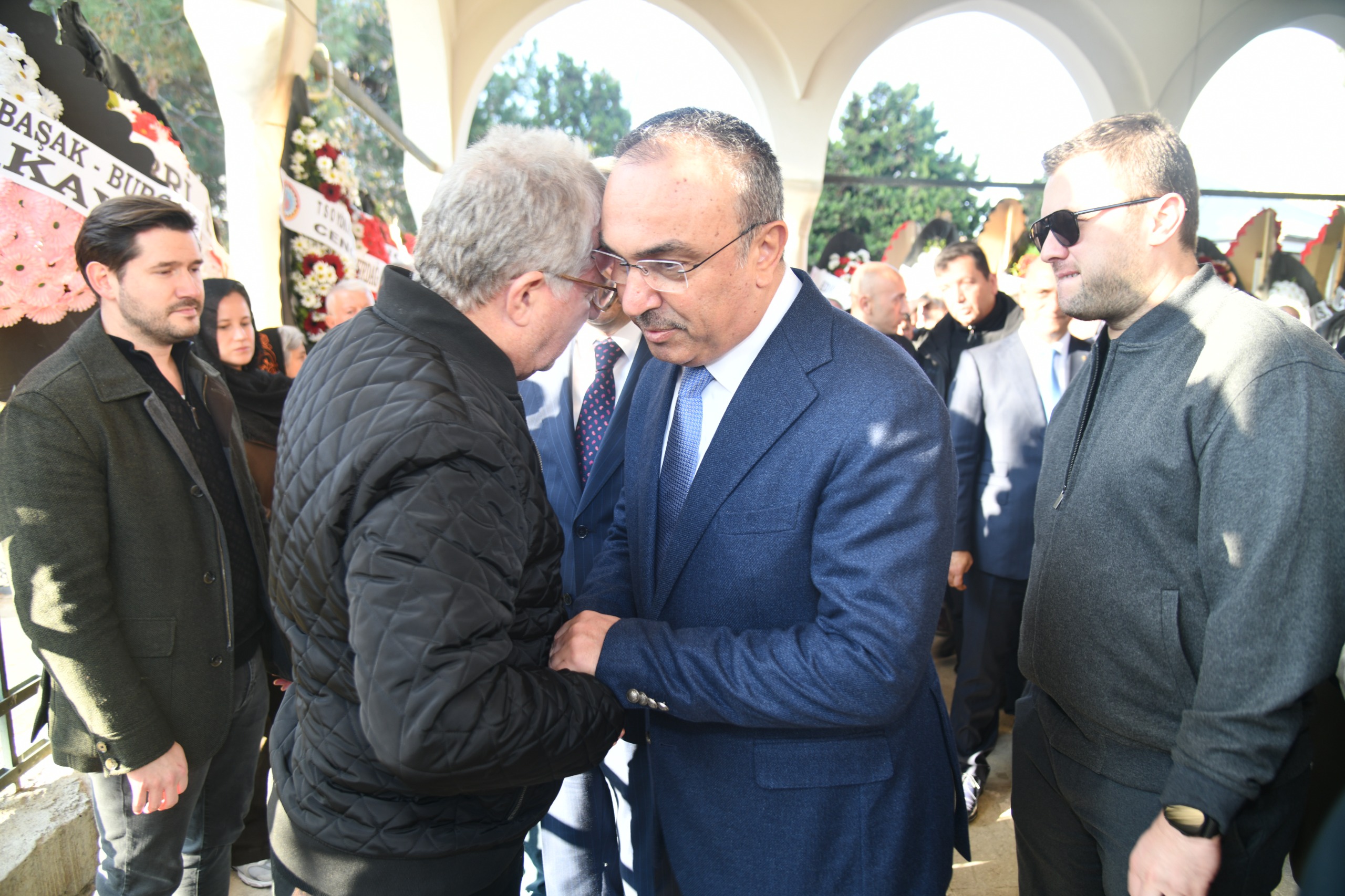 Hande Sarı Son Yolculuğuna Uğurlandı