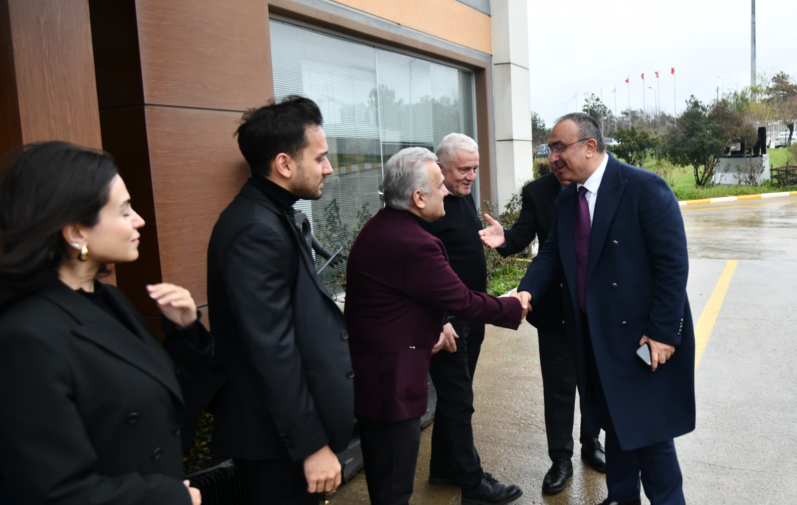 Vali Soytürk Mes Döküm Firmasını Ziyaret Etti