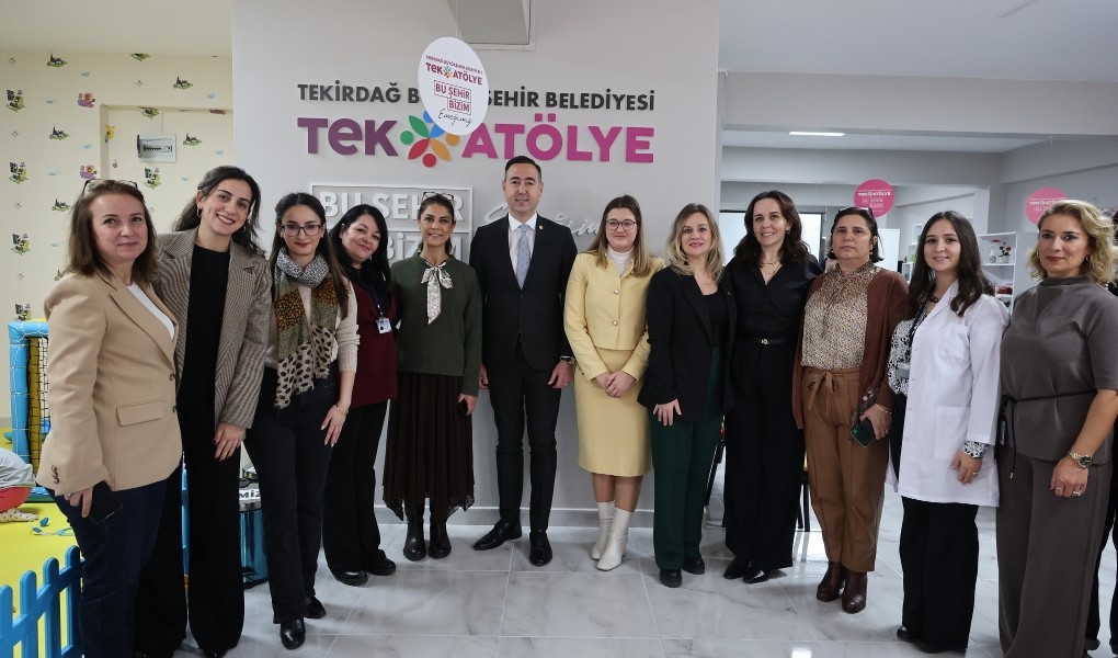 TEK ATÖLYE’DEN KADIN HAKLARINA GÜÇLÜ VURGU