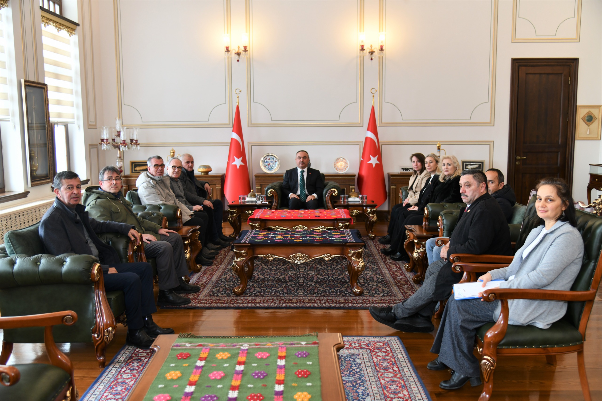 Vali Soytürk Muhtarlar İle Bir Araya Geldi