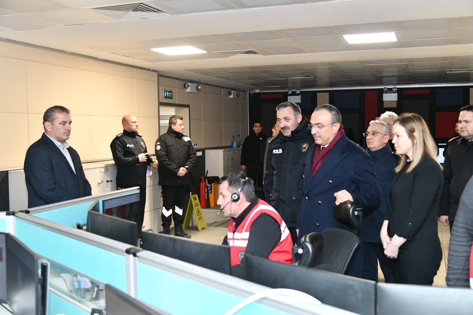 Vali Soytürk 112 Acil Çağrı Merkezi Müdürlüğünü Ziyaret Etti