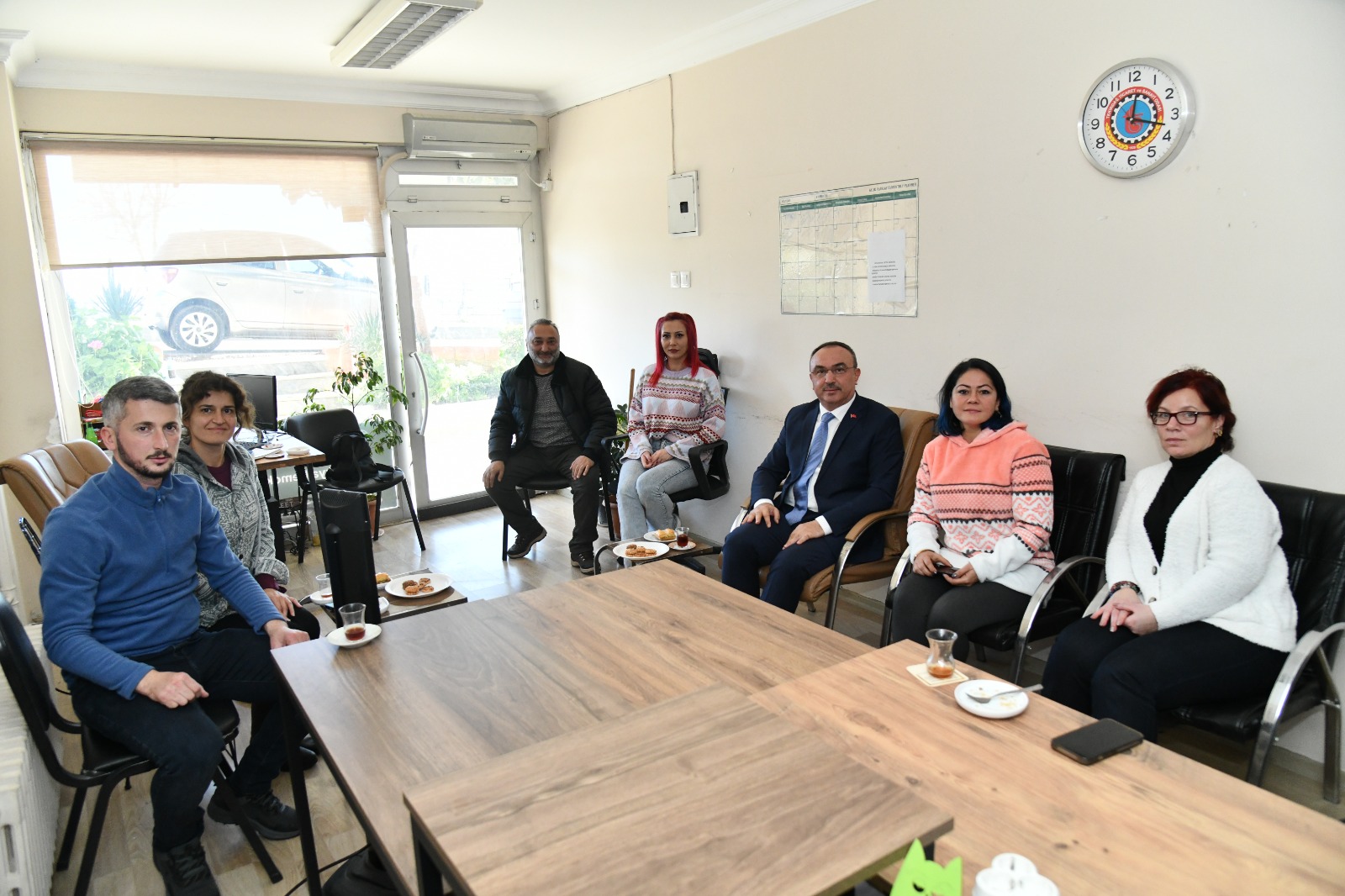 Vali Soytürk Süleymanpaşa Basın Mensupları Derneğini Ziyaret Etti