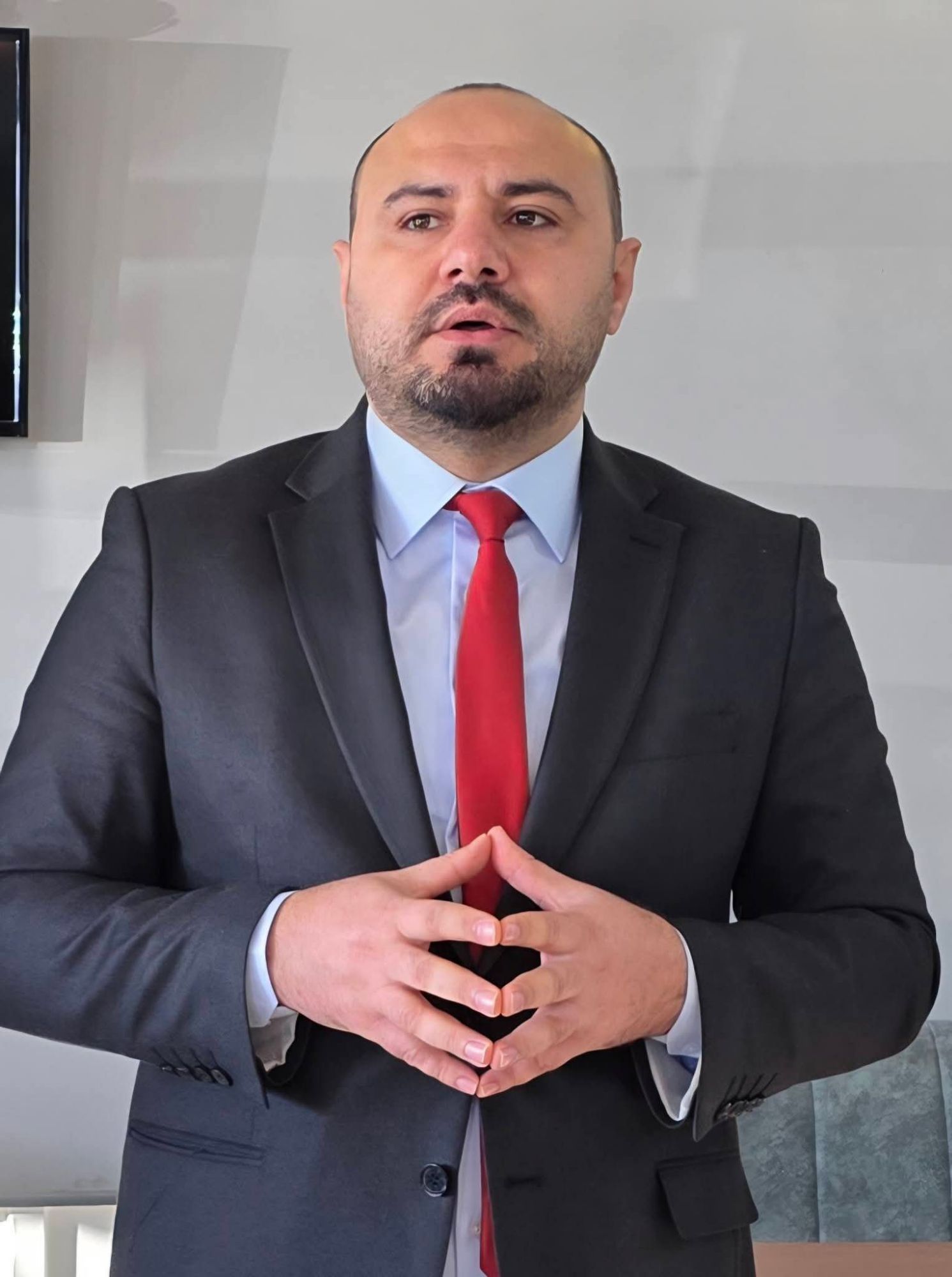 Mandacı’dan Sert Çıkış: “Zehir İçiyoruz, Yanlış Kararlar Tekirdağ’a Zarar Veriyor”