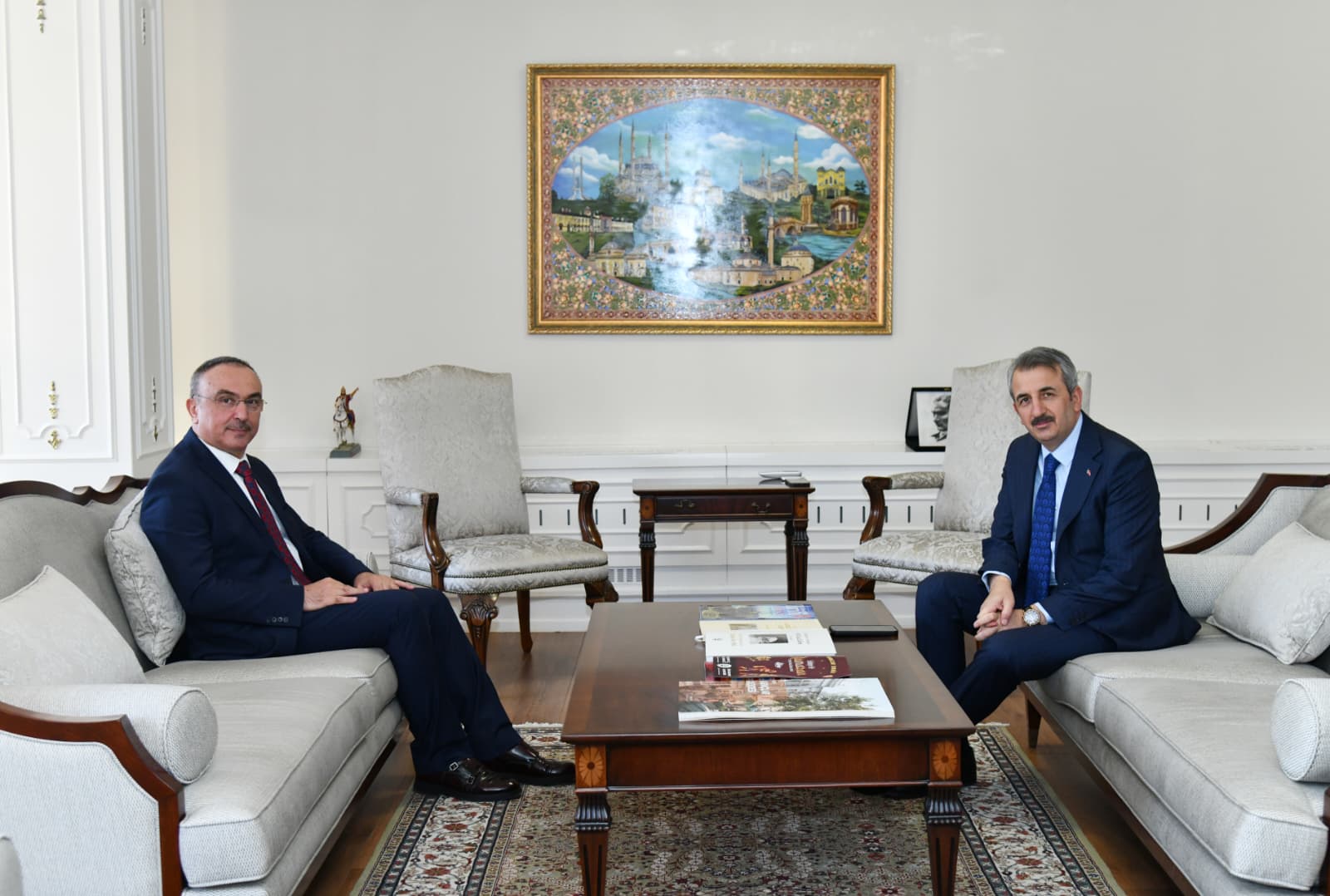 Vali Soytürk Edirne Valisi Sezer’i Ziyaret Etti