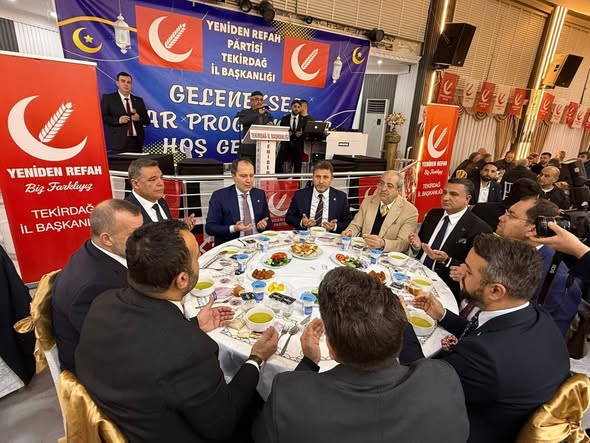 Fatih Erbakan Tekirdağ’da İftar Sofrasında Vatandaşlarla Buluştu