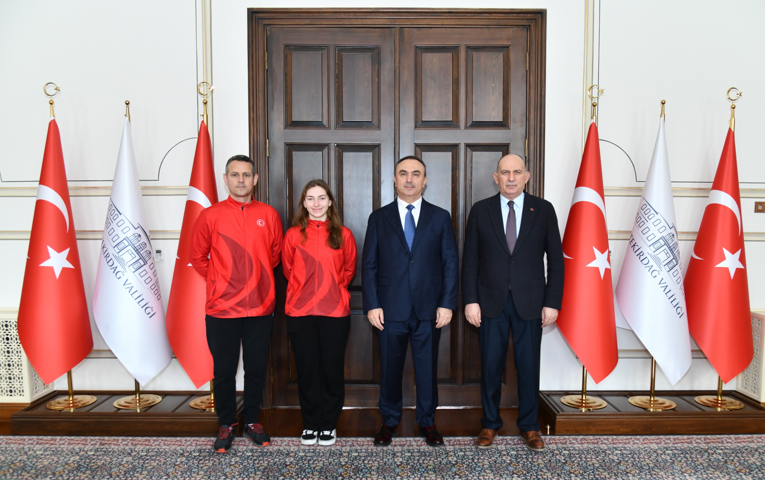 Vali Soytürk Başarılı Sporcuyu Makamında Kabul Etti