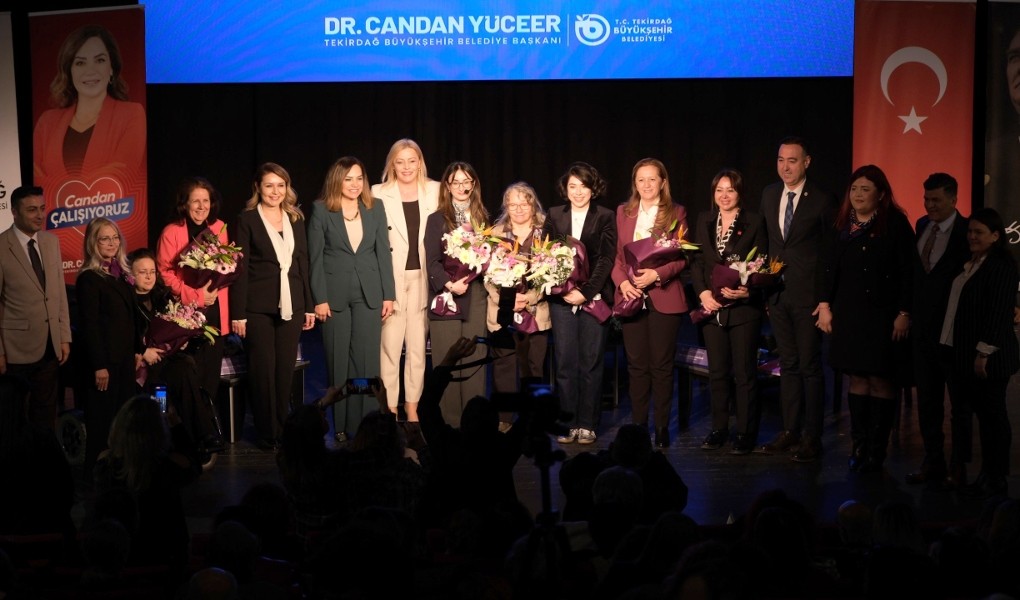 KADINLARIN SÖZÜ VE GÜCÜ DAYANIŞMAYLA BÜYÜYOR