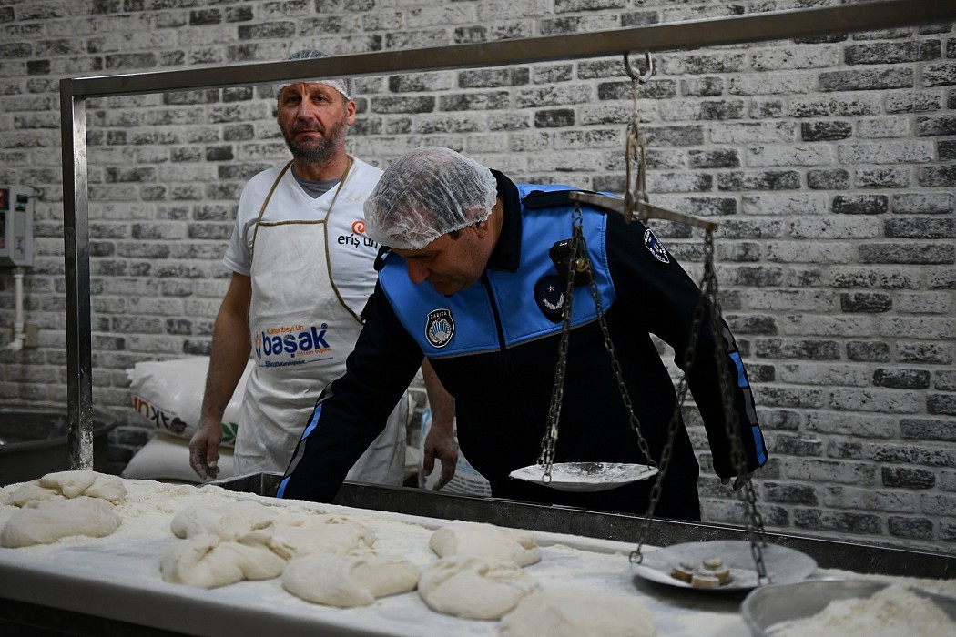 MALKARA BELEDİYESİ ZABITA MÜDÜRLÜĞÜ EKİPLERİ FIRINLARA DENETİM GERÇEKLEŞTİRDİ