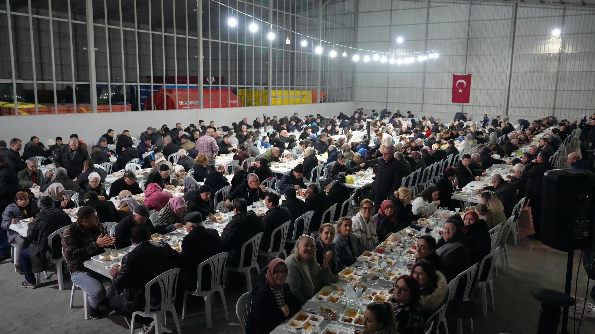 Sinanlı’da iftar sofrası kuruldu