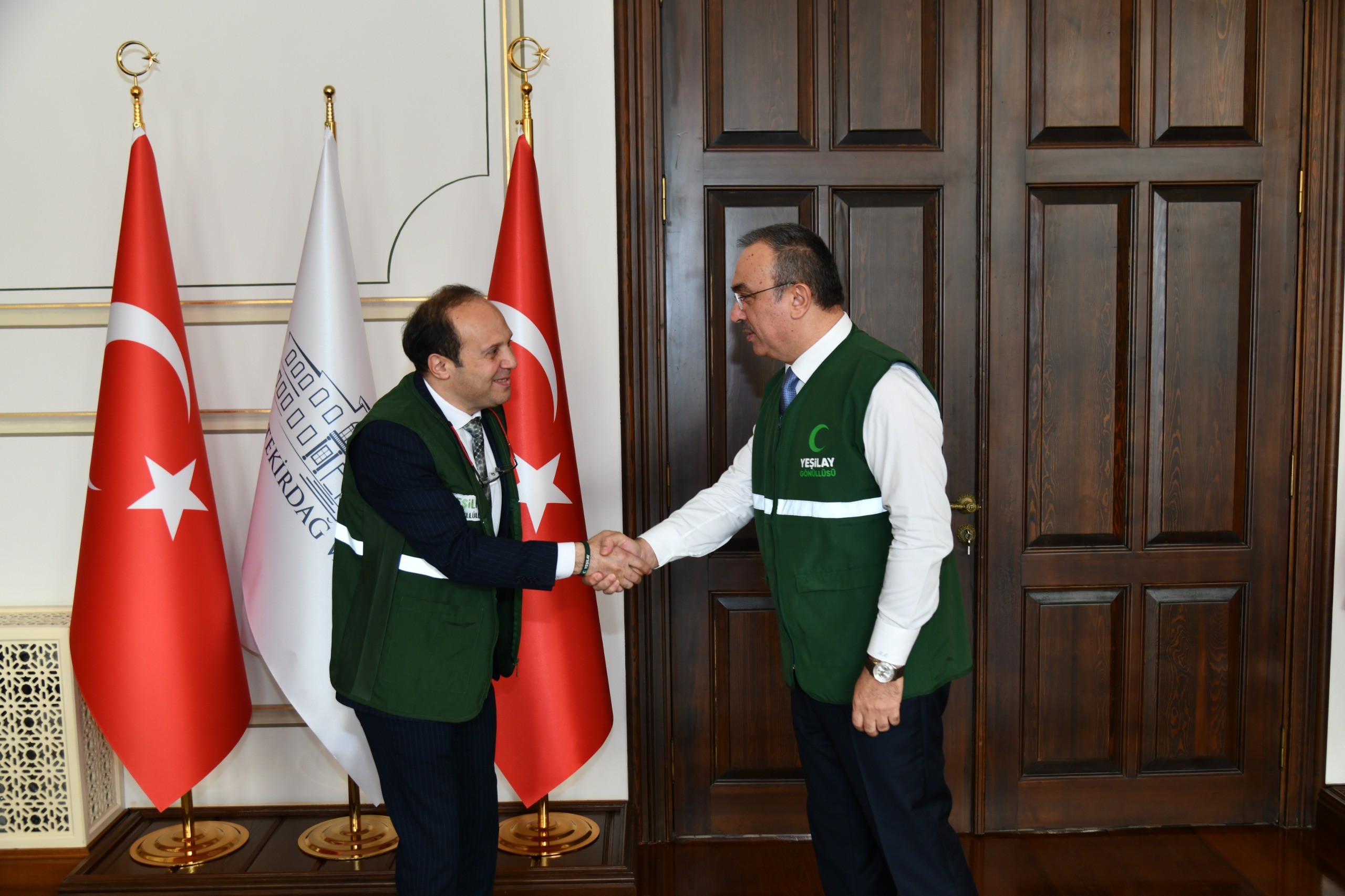 Yeşilay Derneğinden Vali Soytürk’e Ziyaret