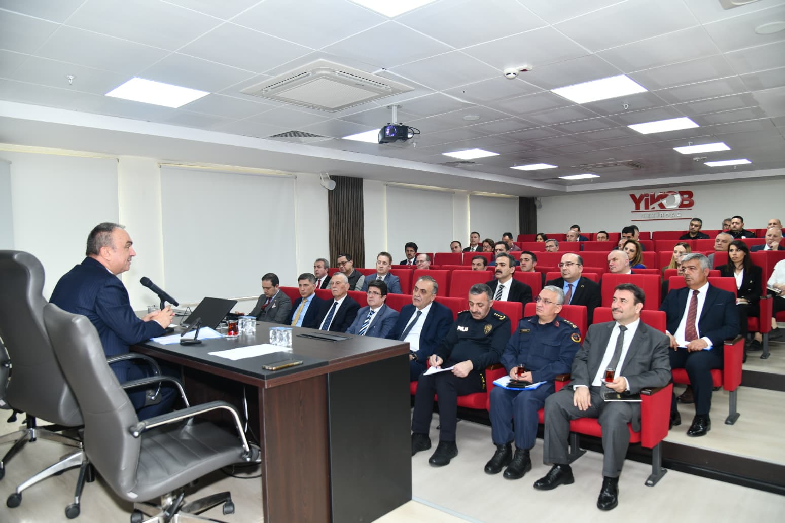 İl İdare Kurulu Şube Başkanları Toplantısı Yapıldı