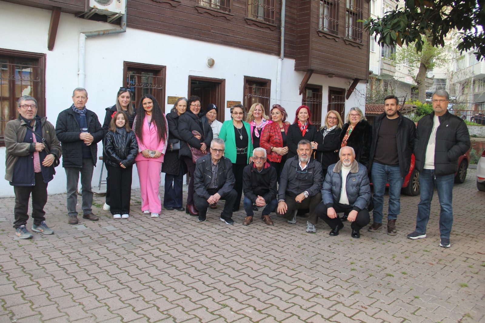 Sanat ve Şiir: Tekirdağ Şiir İkindileri Grubu'ndan Etkileyici Bir Dinleti 