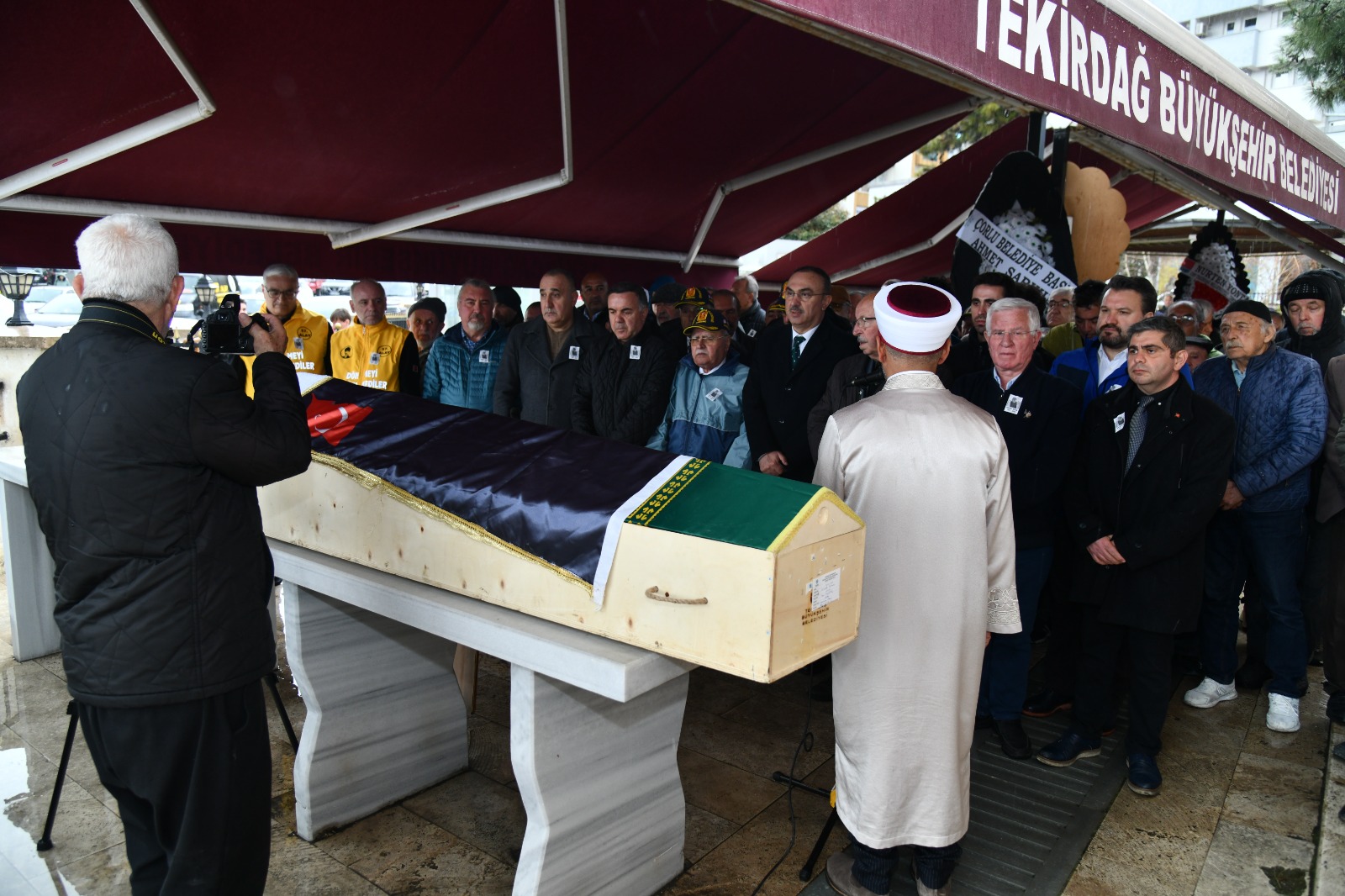 Vali Soytürk Dernek Başkanı Yılmaz’ın Cenaze Töreni’ne Katıldı