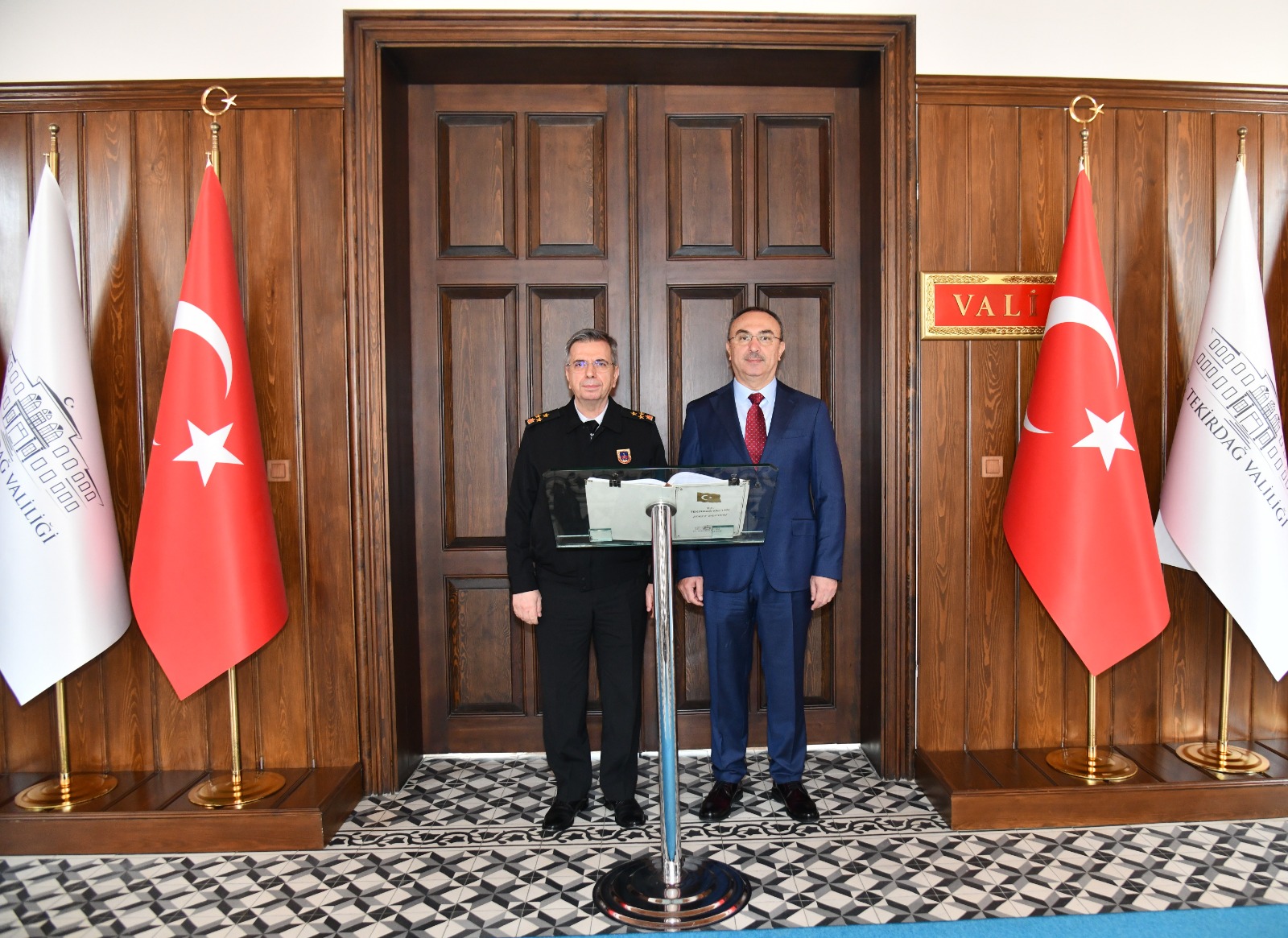 Jandarma Genel Komutan Yardımcısı Balıbek Vali Soytürk’ü Ziyaret Etti