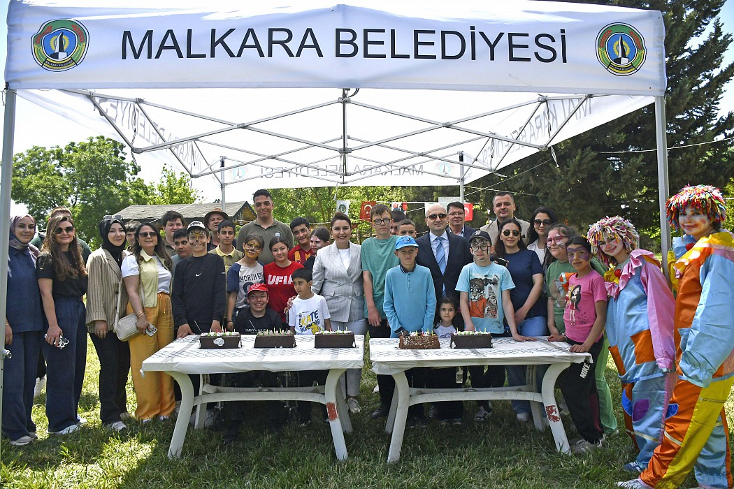 ENGELLİLER HAFTASI’NDA UÇURTMA ŞENLİĞİ GERÇEKLEŞTİRİLDİ