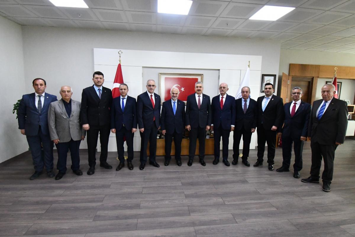 PROF. DR. TEMEL KOTİL’DEN ÜNİVERSİTEMİZ REKTÖRÜNE ZİYARET