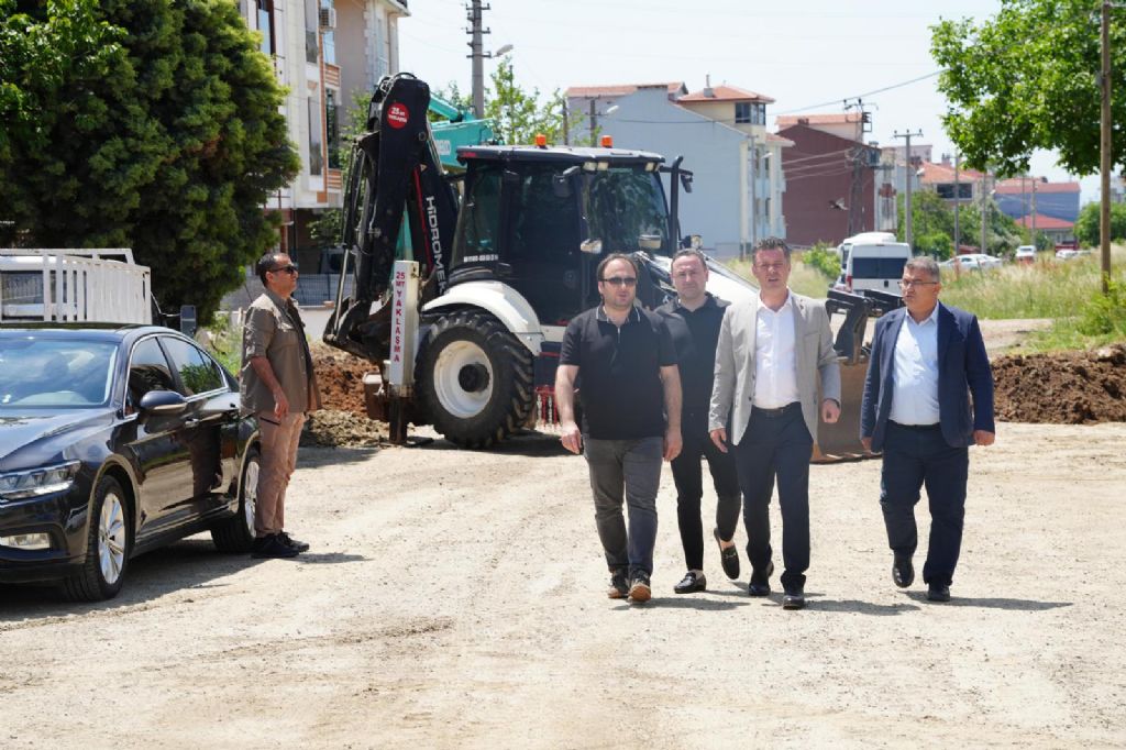Başkan Sarıkurt Sahada: “Çorlu`muzun Her Mahallesine Değer Katıyoruz”