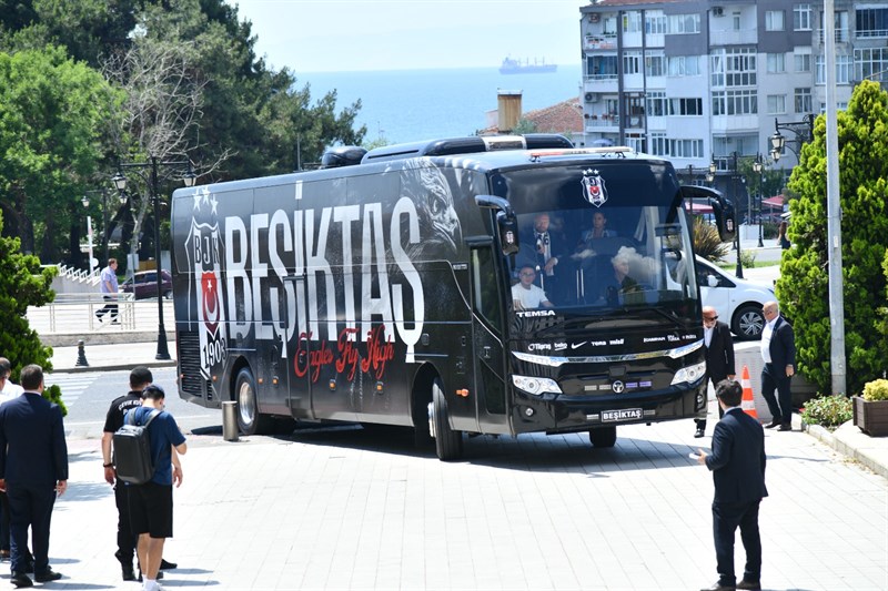BJK Genel Sekreteri Fora Vali Vekili Peker’i Ziyaret Etti