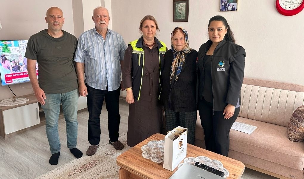 BÜYÜKŞEHİR’DEN ŞEHİT AİLELERİ VE GAZİLERE BAYRAM ZİYARETİ