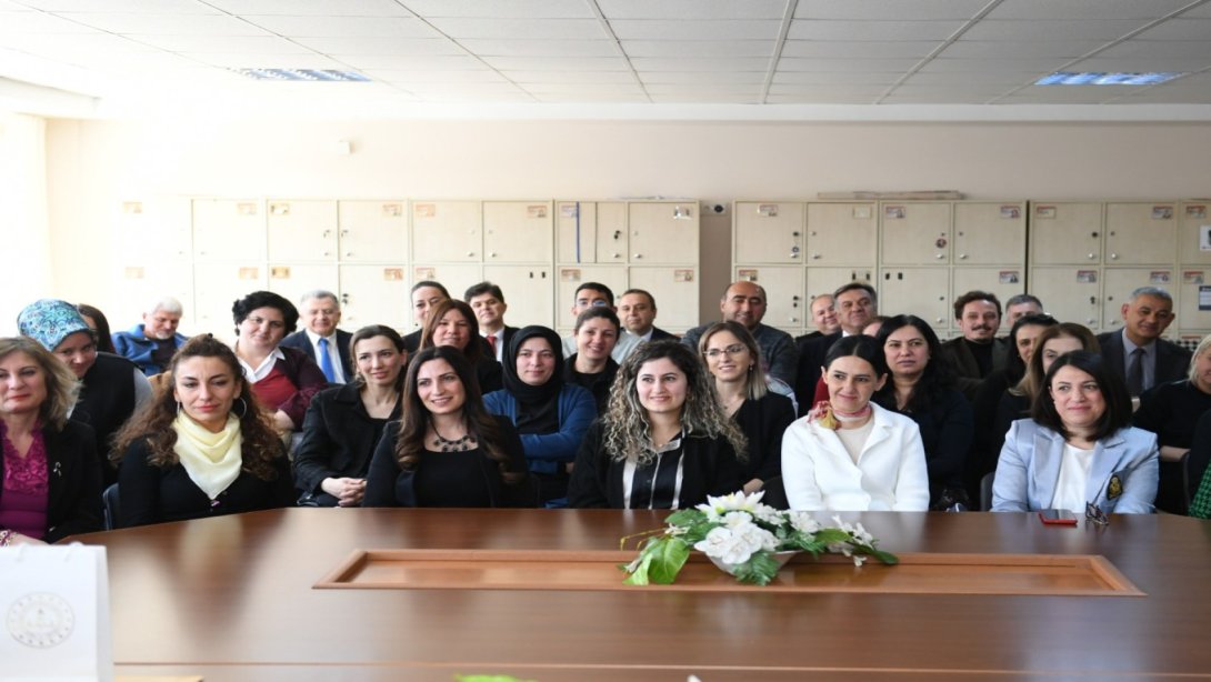ÖĞRETMENLERİN HAZİRAN DÖNEMİ SEMİNERLERİ ÇEVRİM İÇİ OLACAK